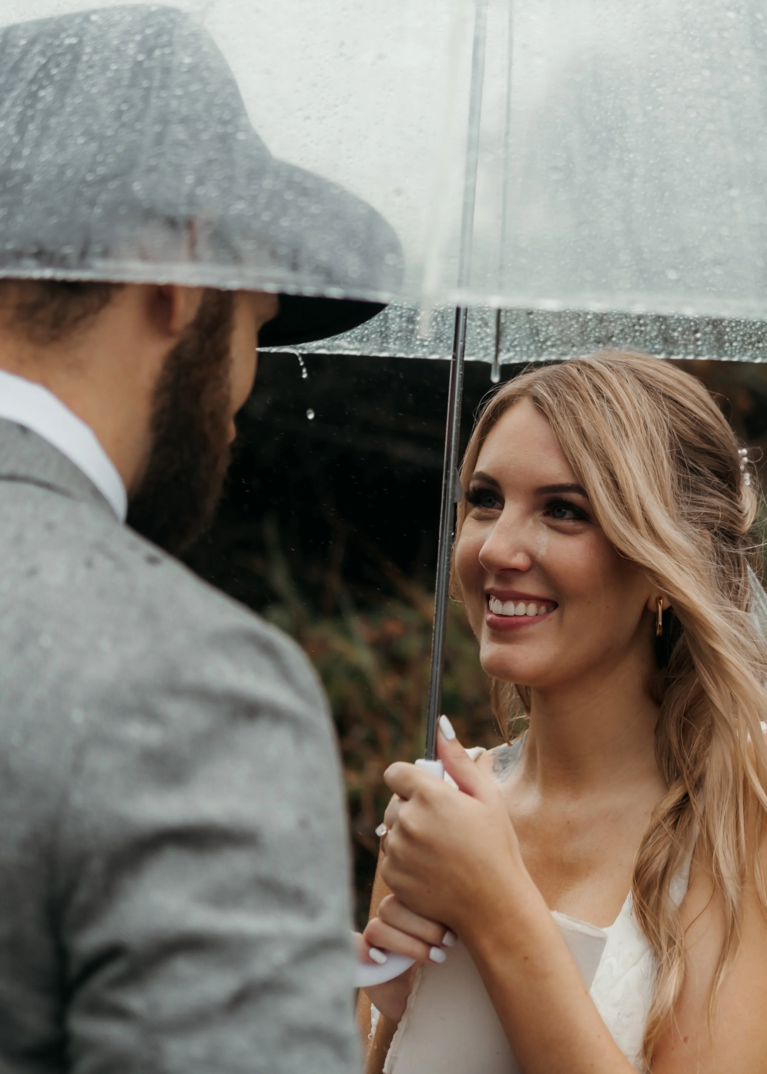  Intimate Rainy Day Tofino Wedding at the Pacific Sands Resort and Shore Pier Ceremony 