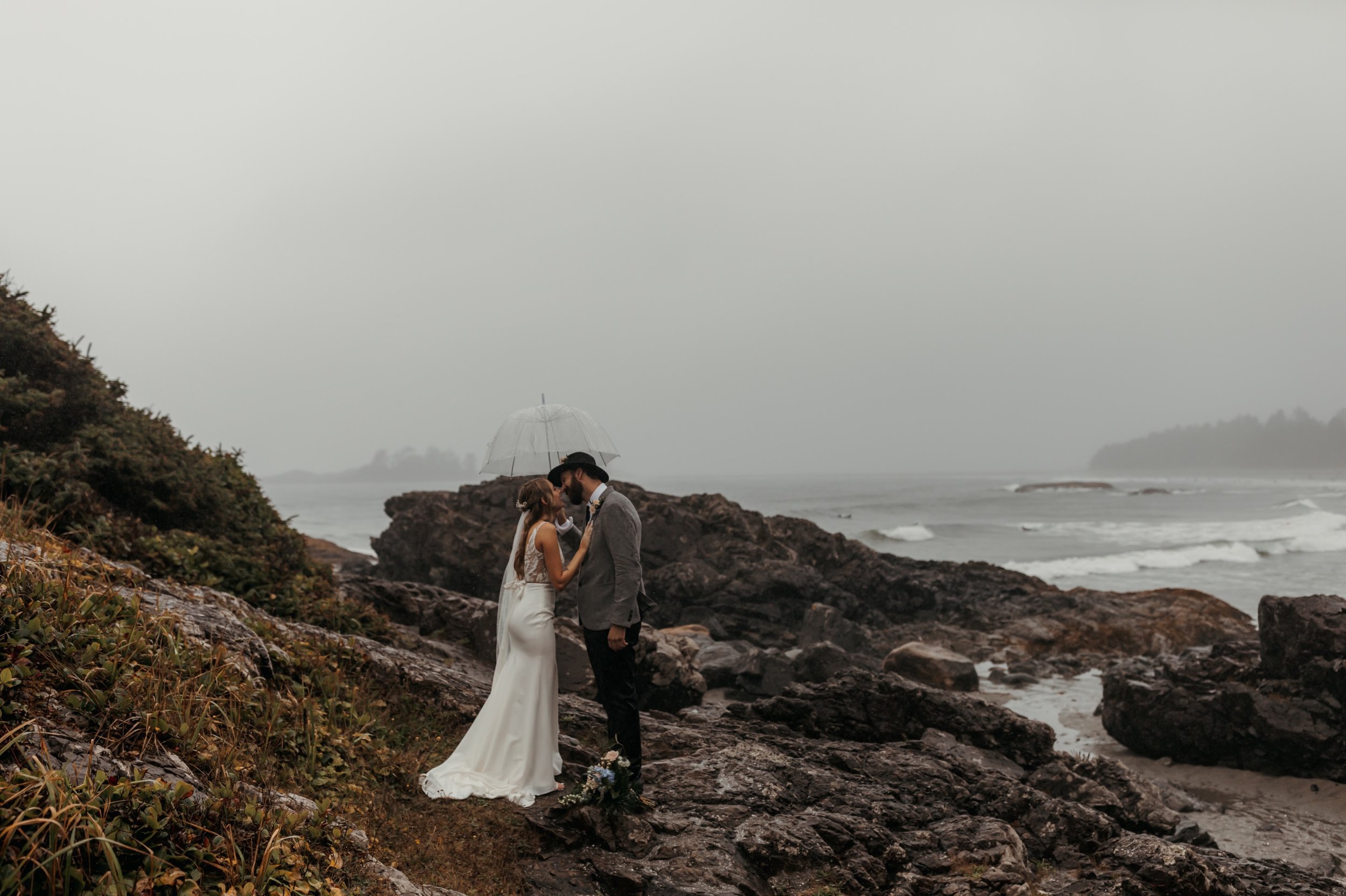  Intimate Rainy Day Tofino Wedding at the Pacific Sands Resort and Shore Pier Ceremony 