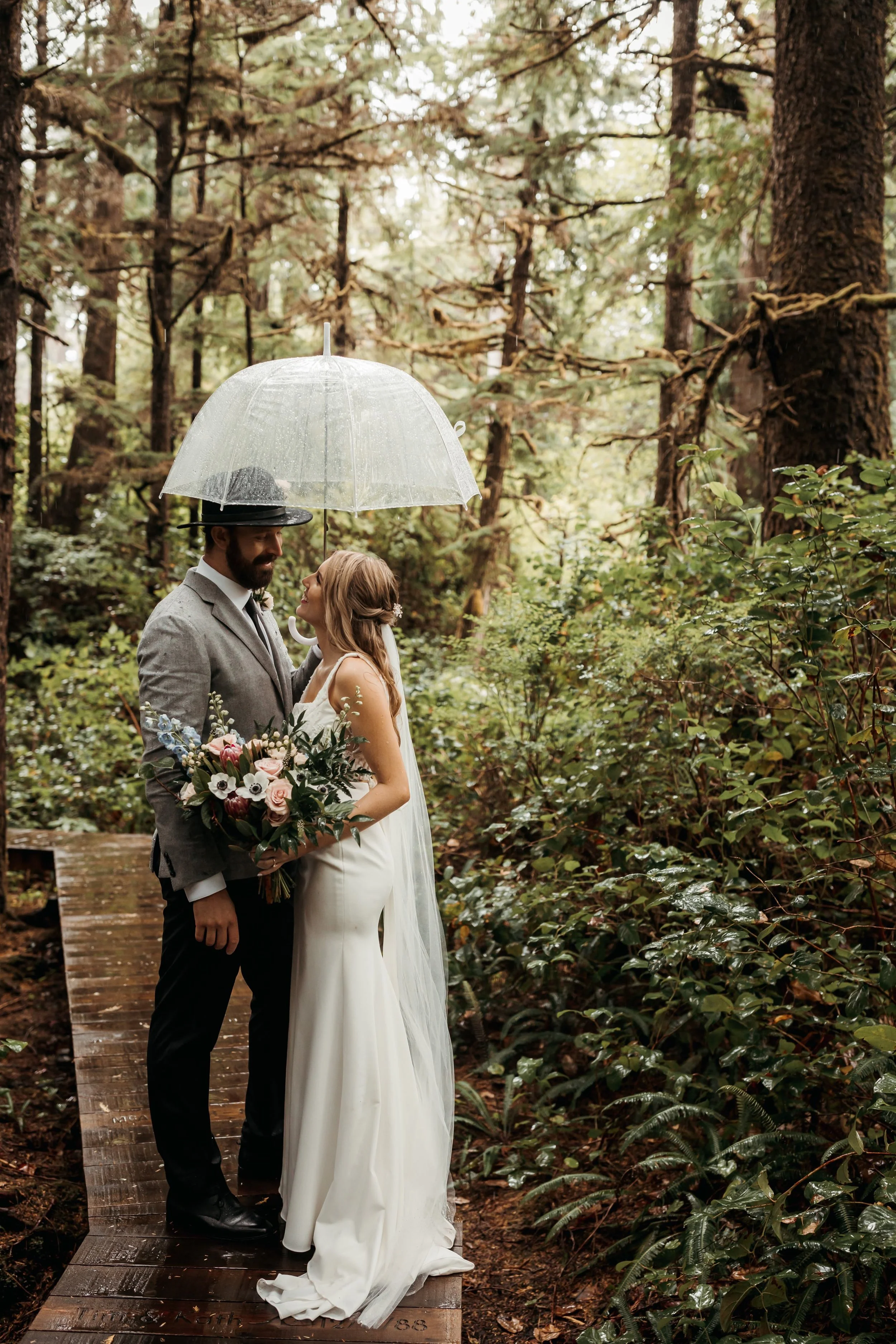  Intimate Rainy Day Tofino Wedding at the Pacific Sands Resort and Shore Pier Ceremony 