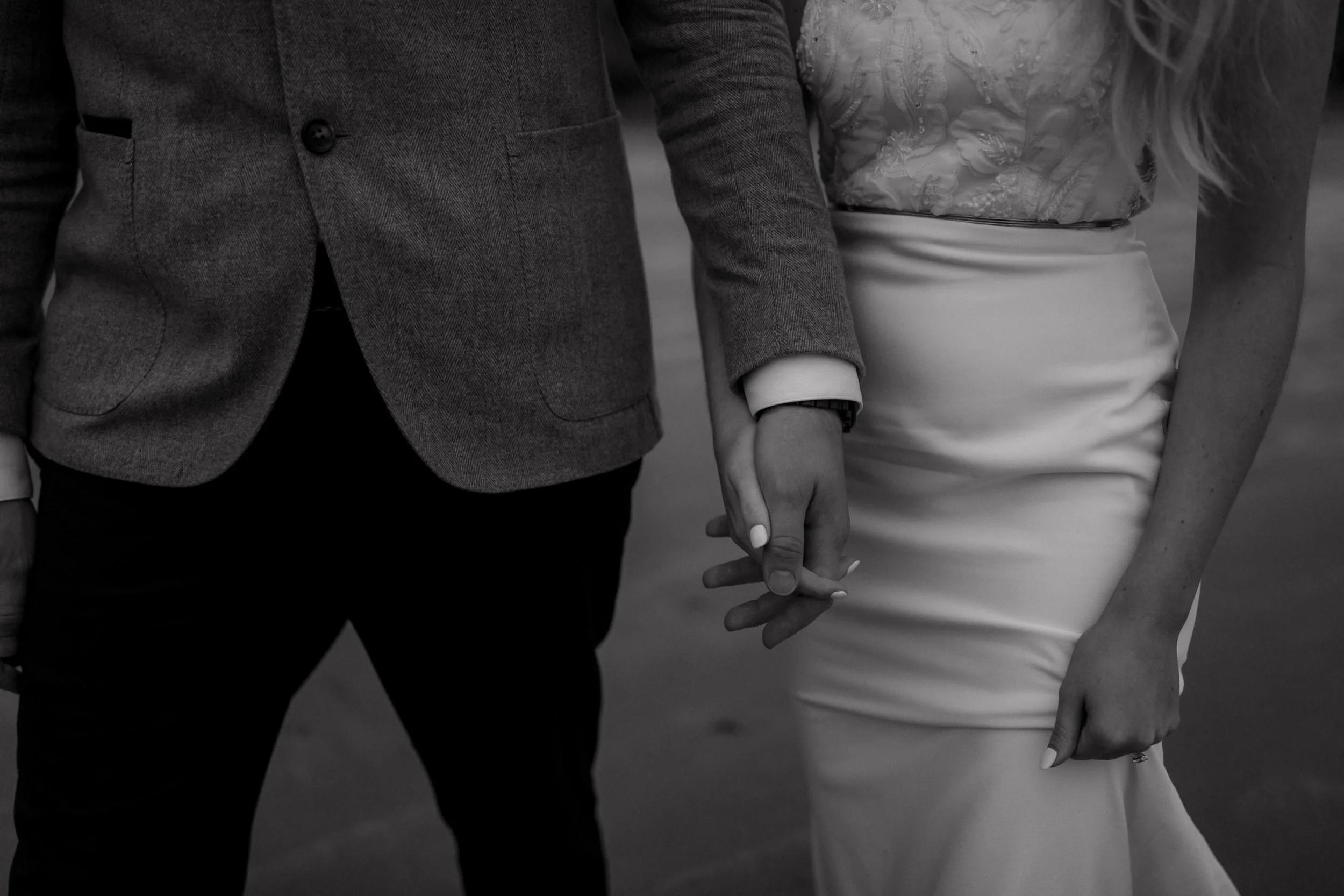  Intimate Rainy Day Tofino Wedding at the Pacific Sands Resort and Shore Pier Ceremony 