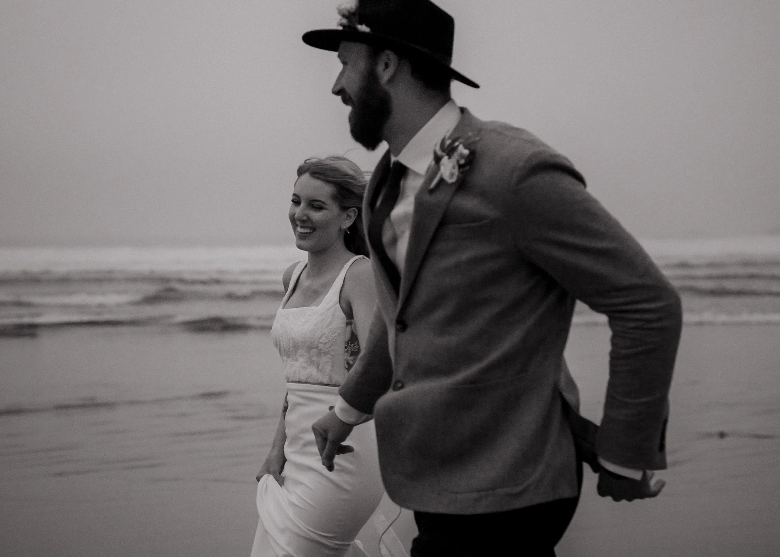  Intimate Rainy Day Tofino Wedding at the Pacific Sands Resort and Shore Pier Ceremony 