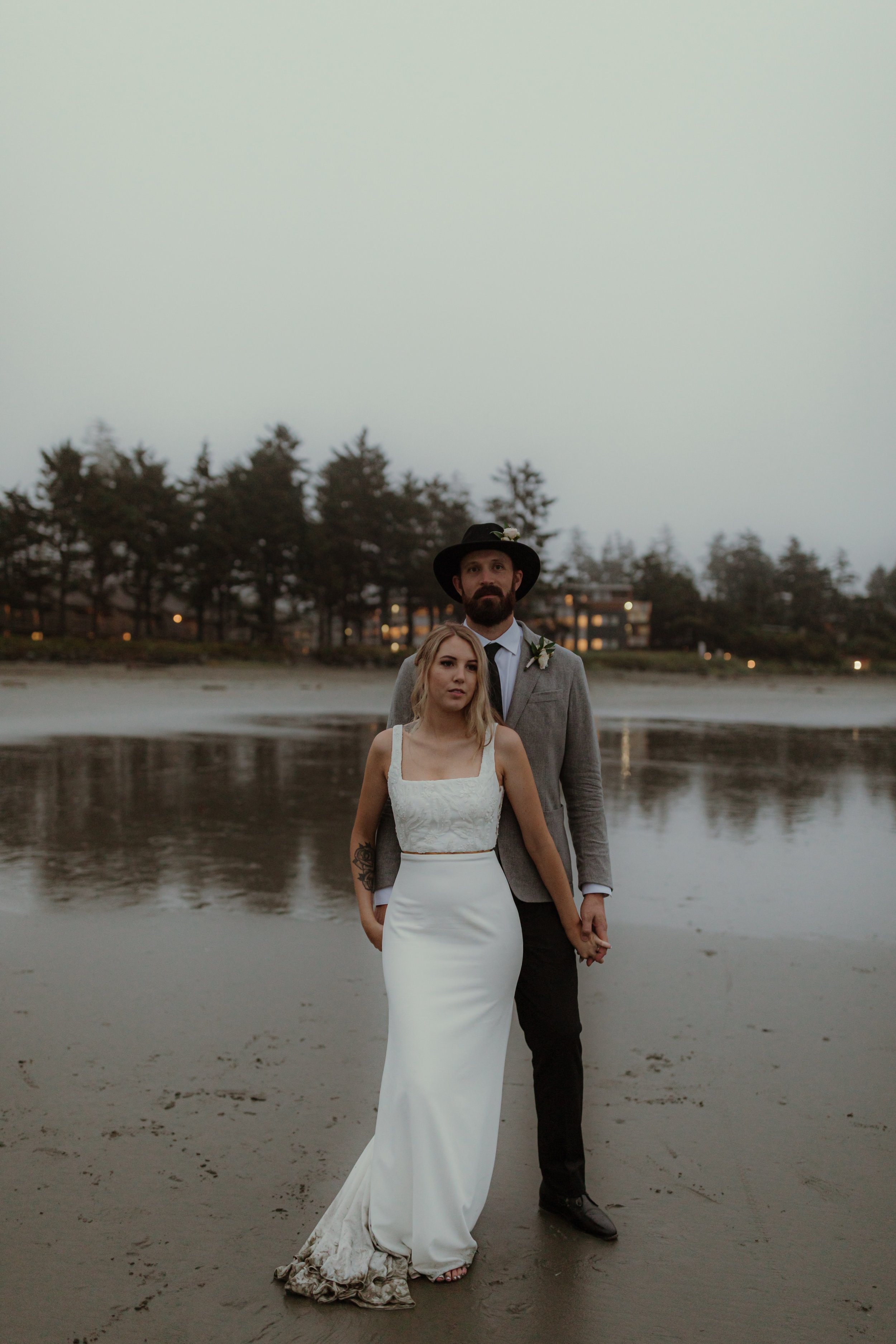  Intimate Rainy Day Tofino Wedding at the Pacific Sands Resort and Shore Pier Ceremony 