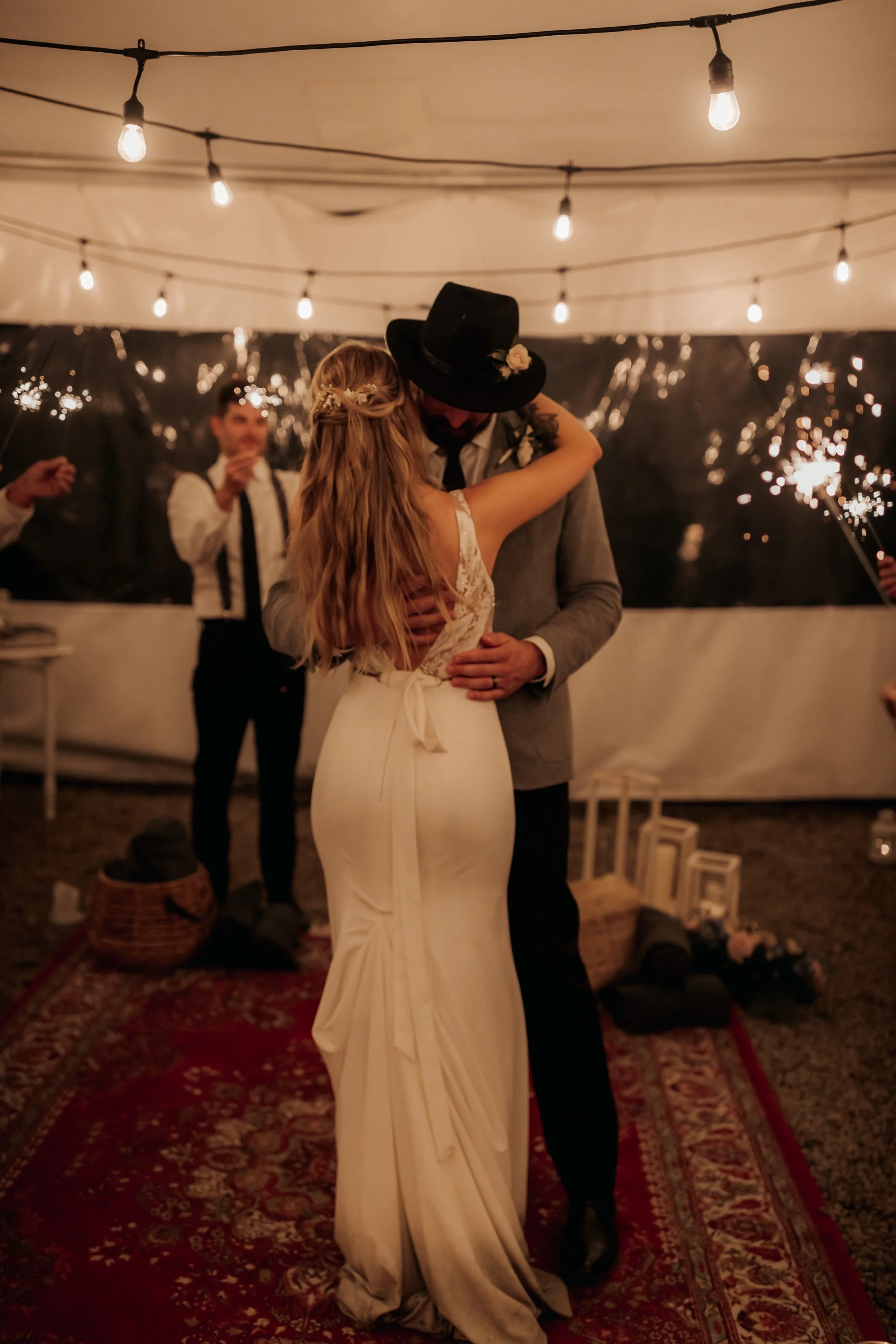  Intimate Rainy Day Tofino Wedding at the Pacific Sands Resort and Shore Pier Ceremony 