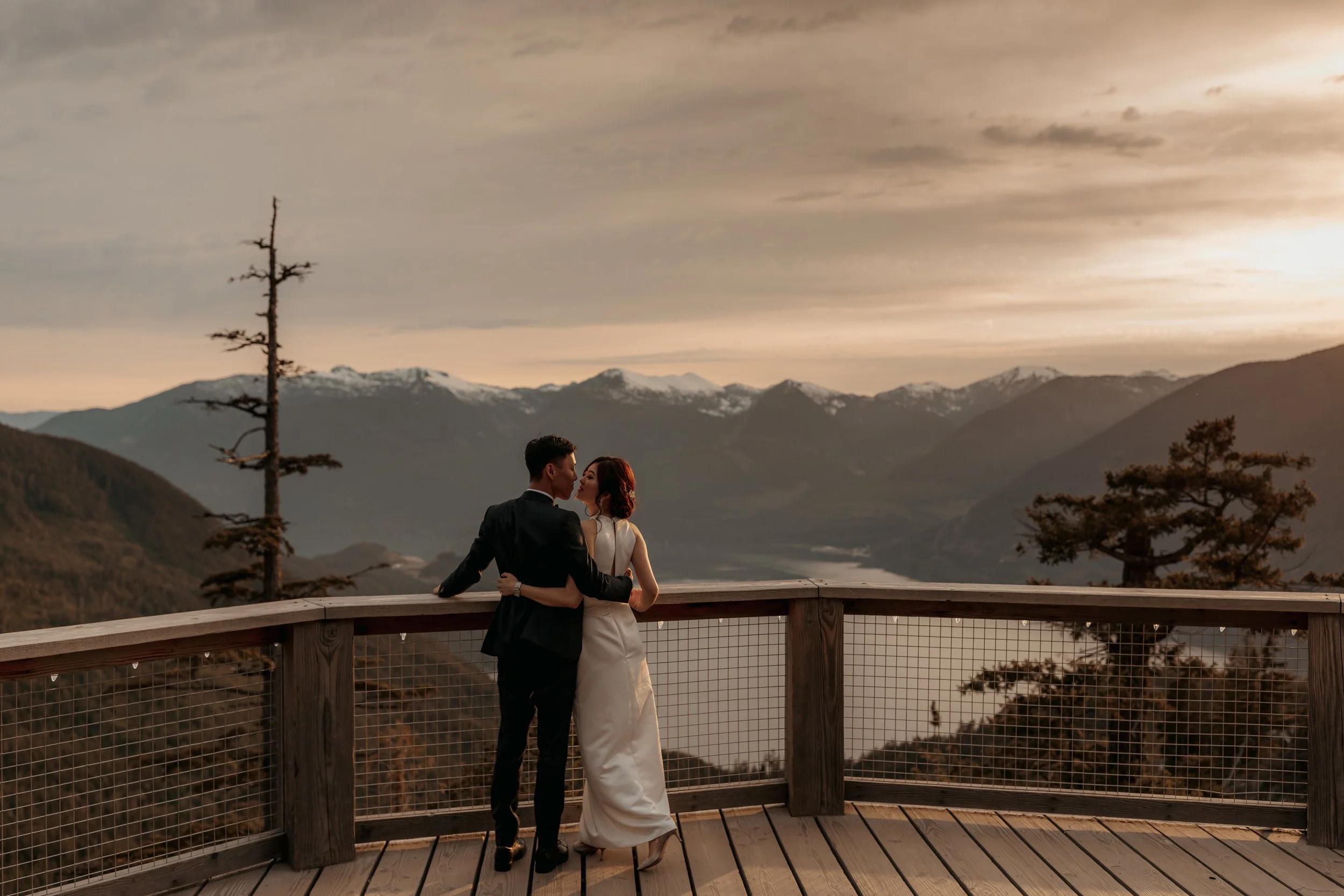  Vancouver and Squamish Elopement Photographer 