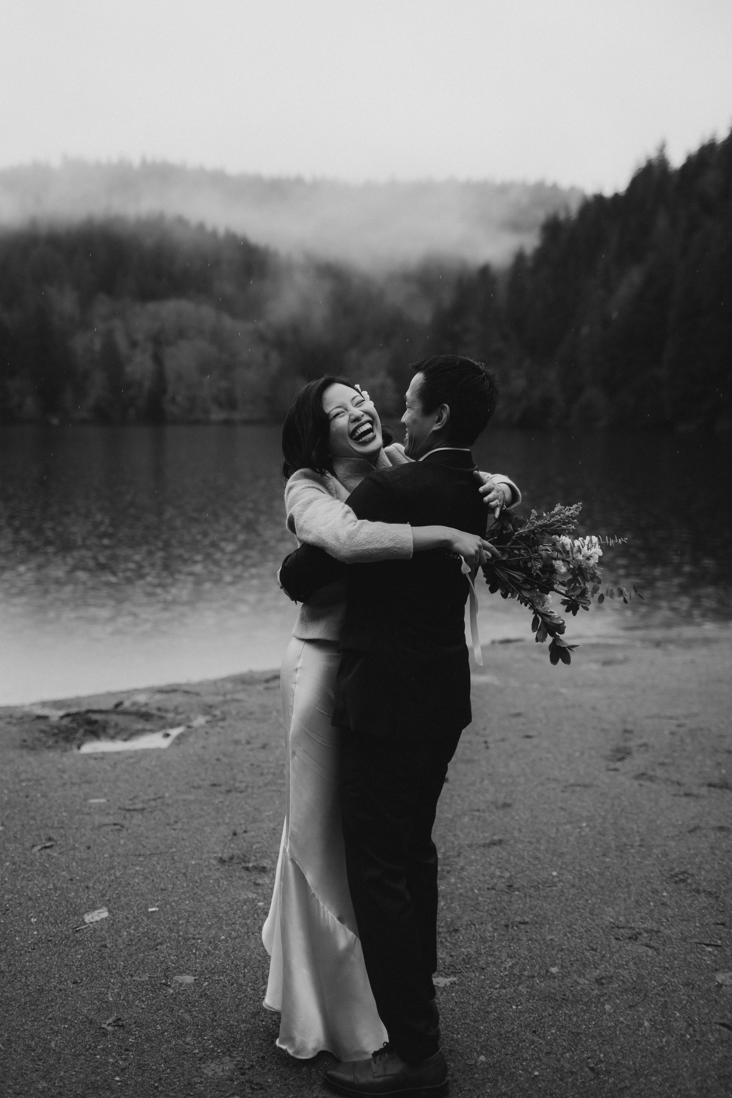  Vancouver and Squamish Elopement Photographer 