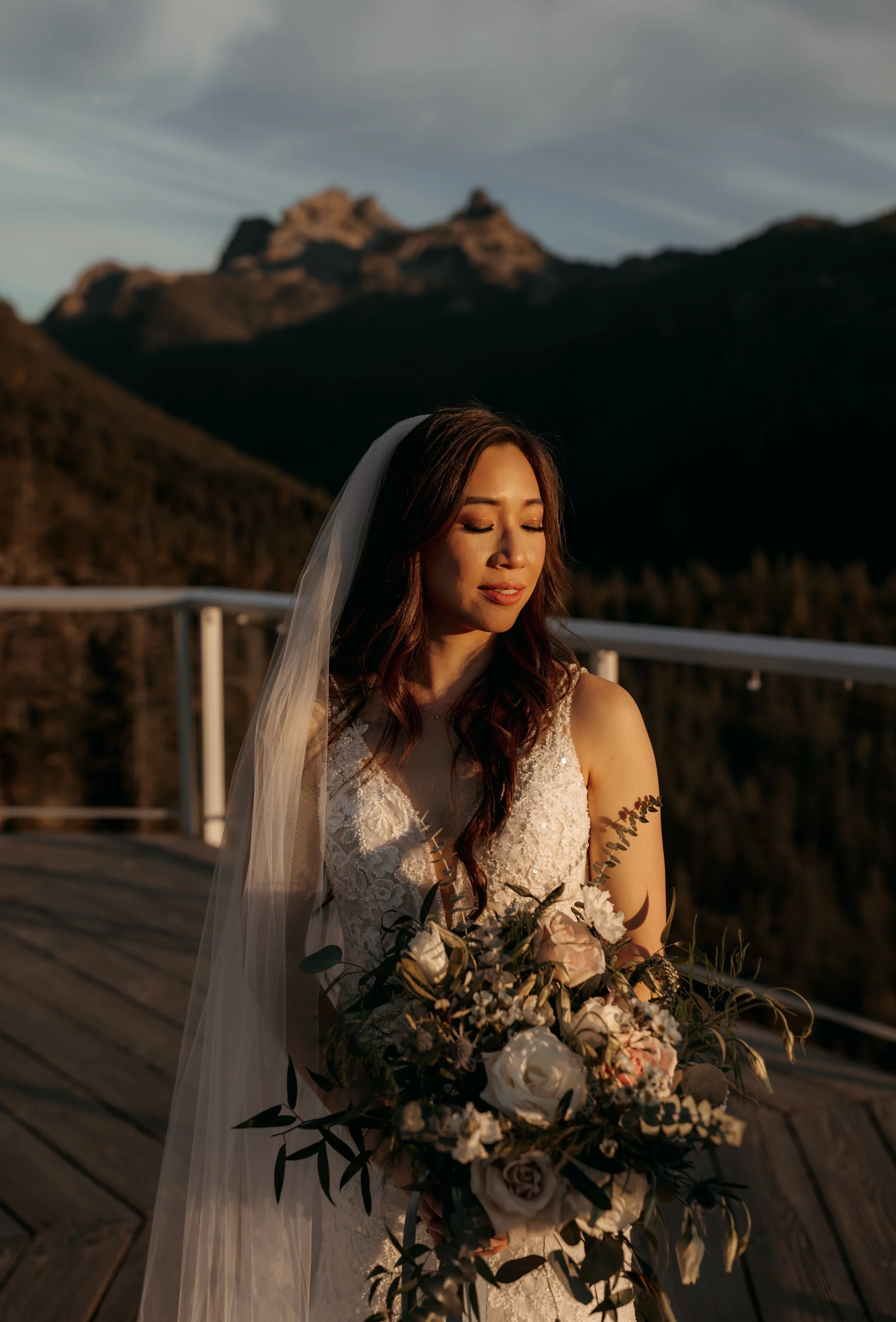  Sea to Sky Gondola Wedding Photos in Squamish, BC  