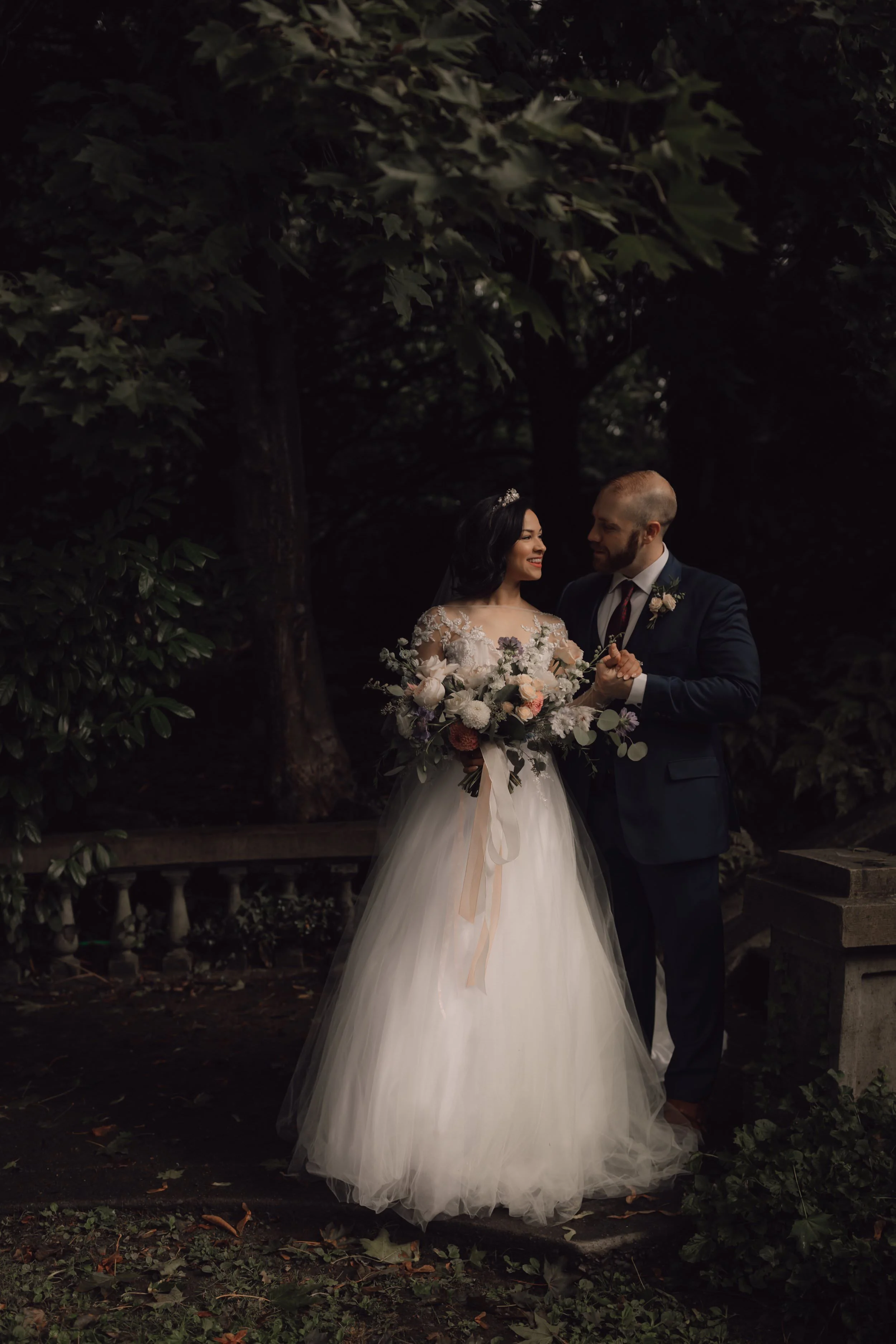  Beautiful Autumn Wedding photos at Hycroft in Vancouver, BC  