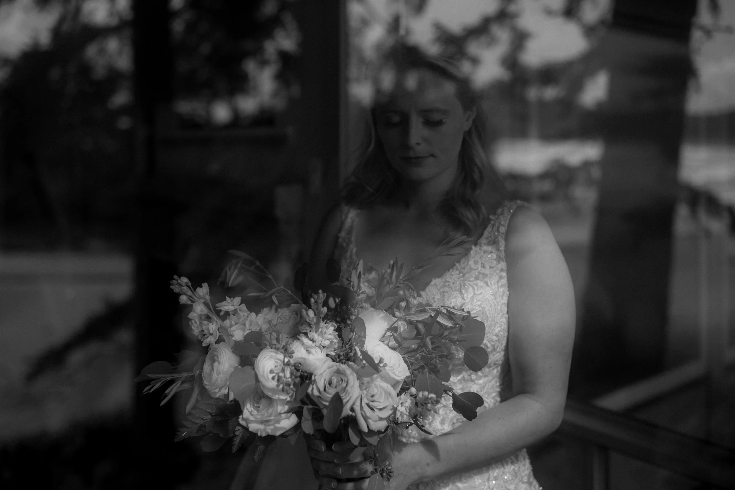 Elope-in-Tofino-BC-Elopement-Photographer-Jen-Brian-Photo-Film%2C+1128+.png