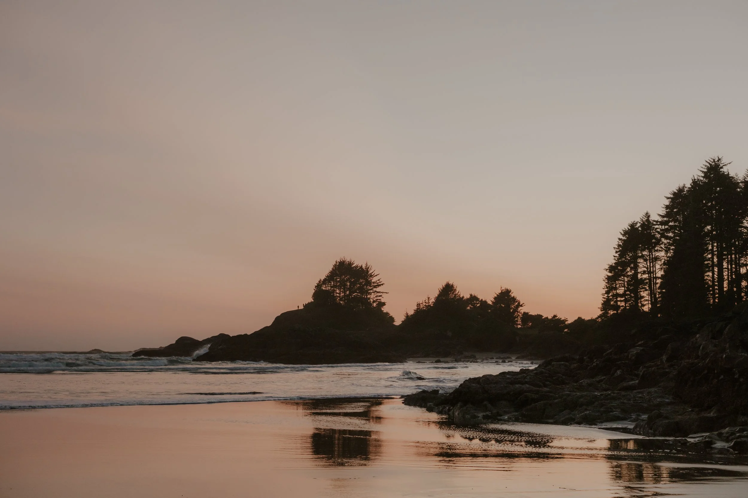 Cox Bay Beach and Pettinger Point Golden Hour Elopement, Tofino Wedding Photographer, Jen & Brian, 1851.JPG