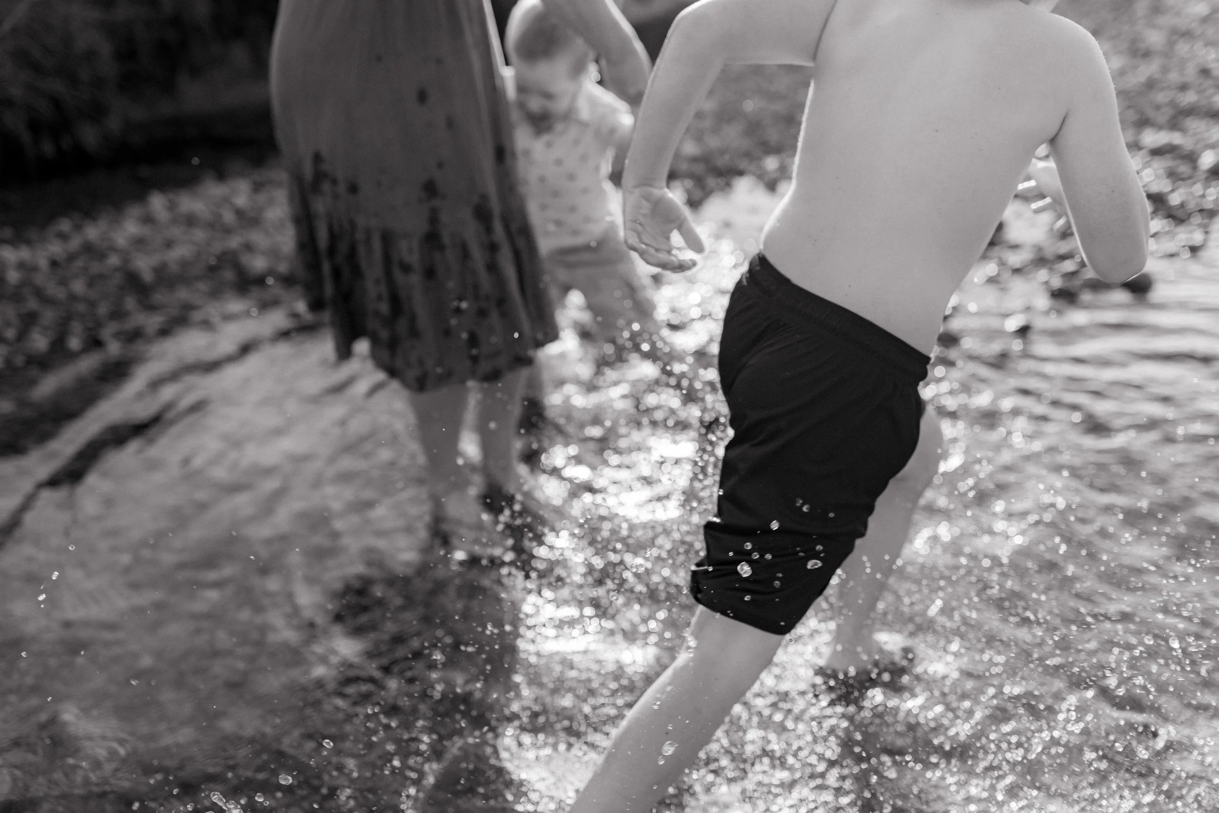 Sunshine Coast Family Photographer, Golden Hour Beach Family Photos in the Sechelt Inlet,  Jen & Brian Photo & Film 173.JPG