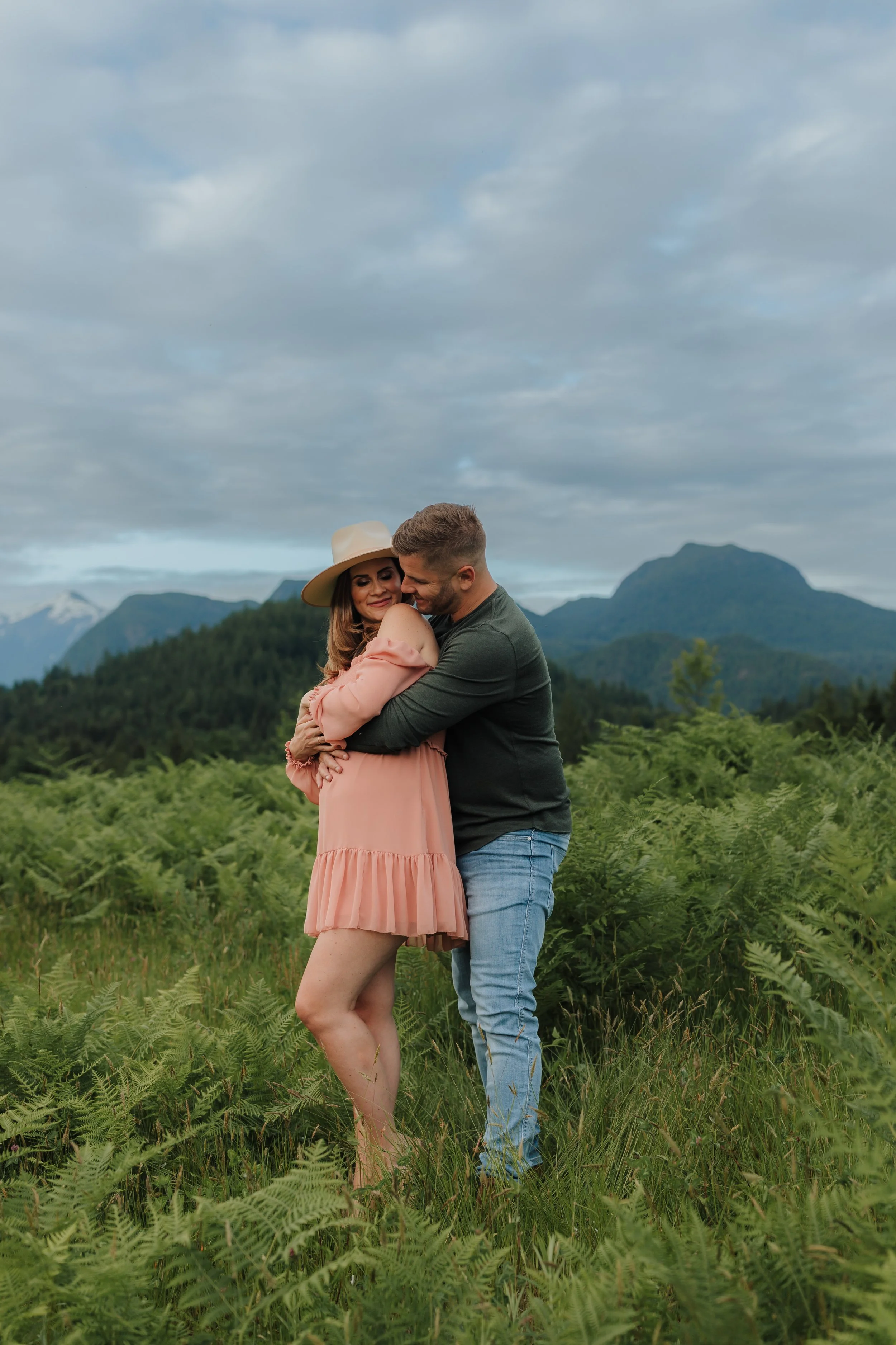 Sunshine Coast Family Photographer, Sunshine Coast Lifestyle Photography,  Jen & Brian Photo & Film 005.JPG
