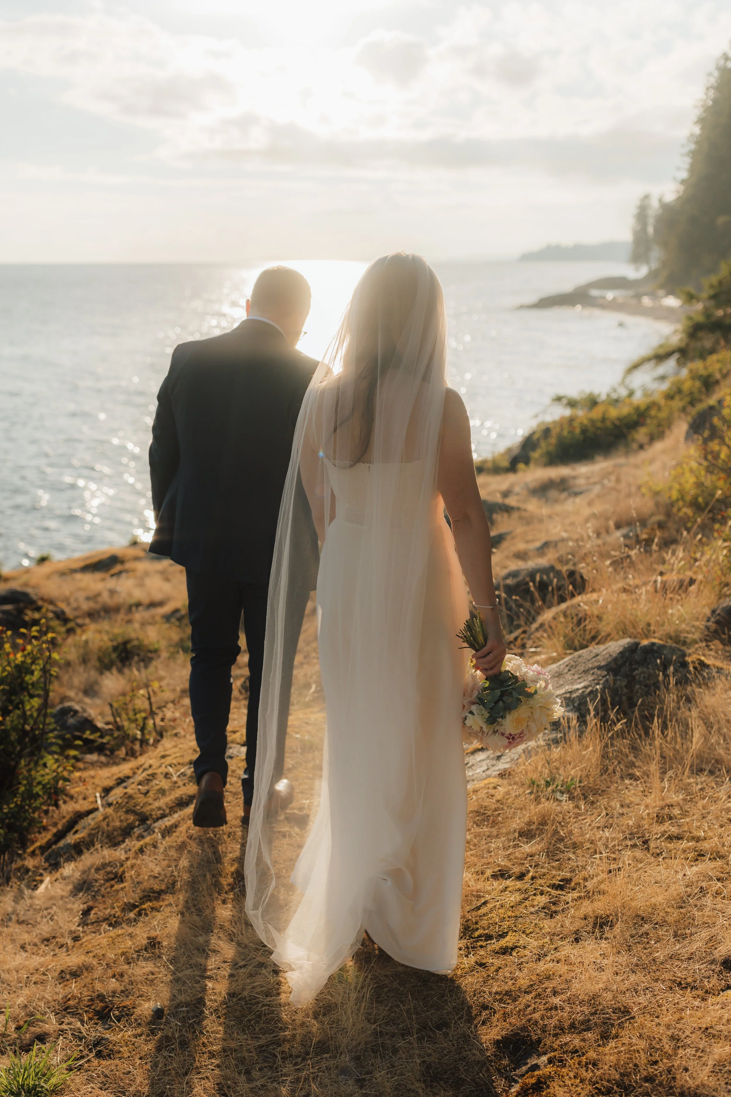 Golden Hour Beach and Cliffside Sunshine Coast Elopement, Sunshine Coast Elopement Packages, Jen & Brian, 2137.JPG