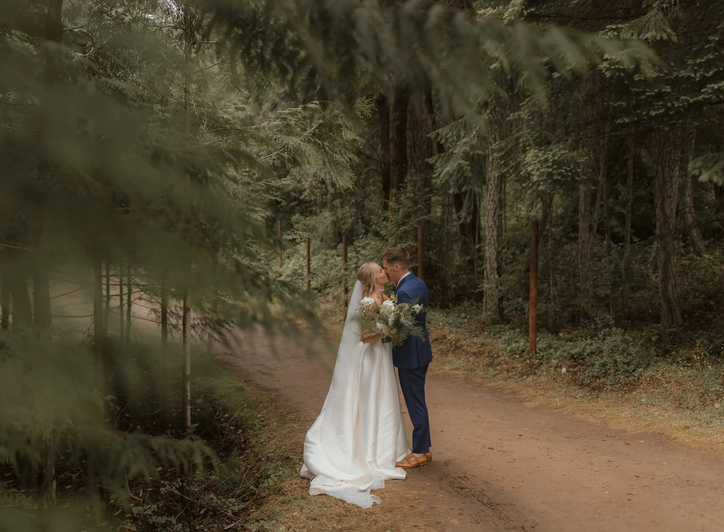 Bodega Ridge Wedding on Galiano Island, BC Elopement Photographer, Jen & Brian, 1737.JPG
