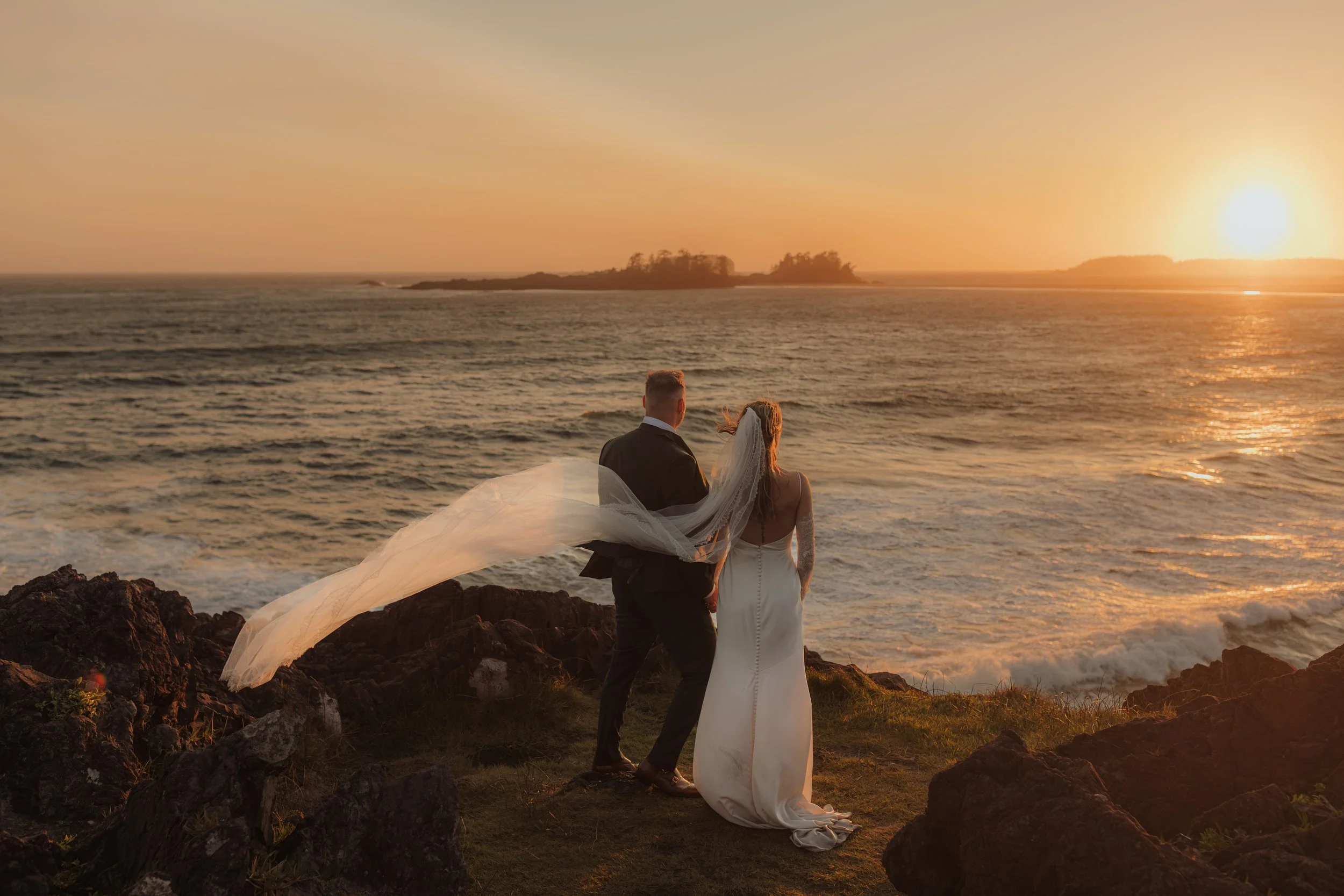 Stacey & Joshua — Tofino Helicopter Elopement