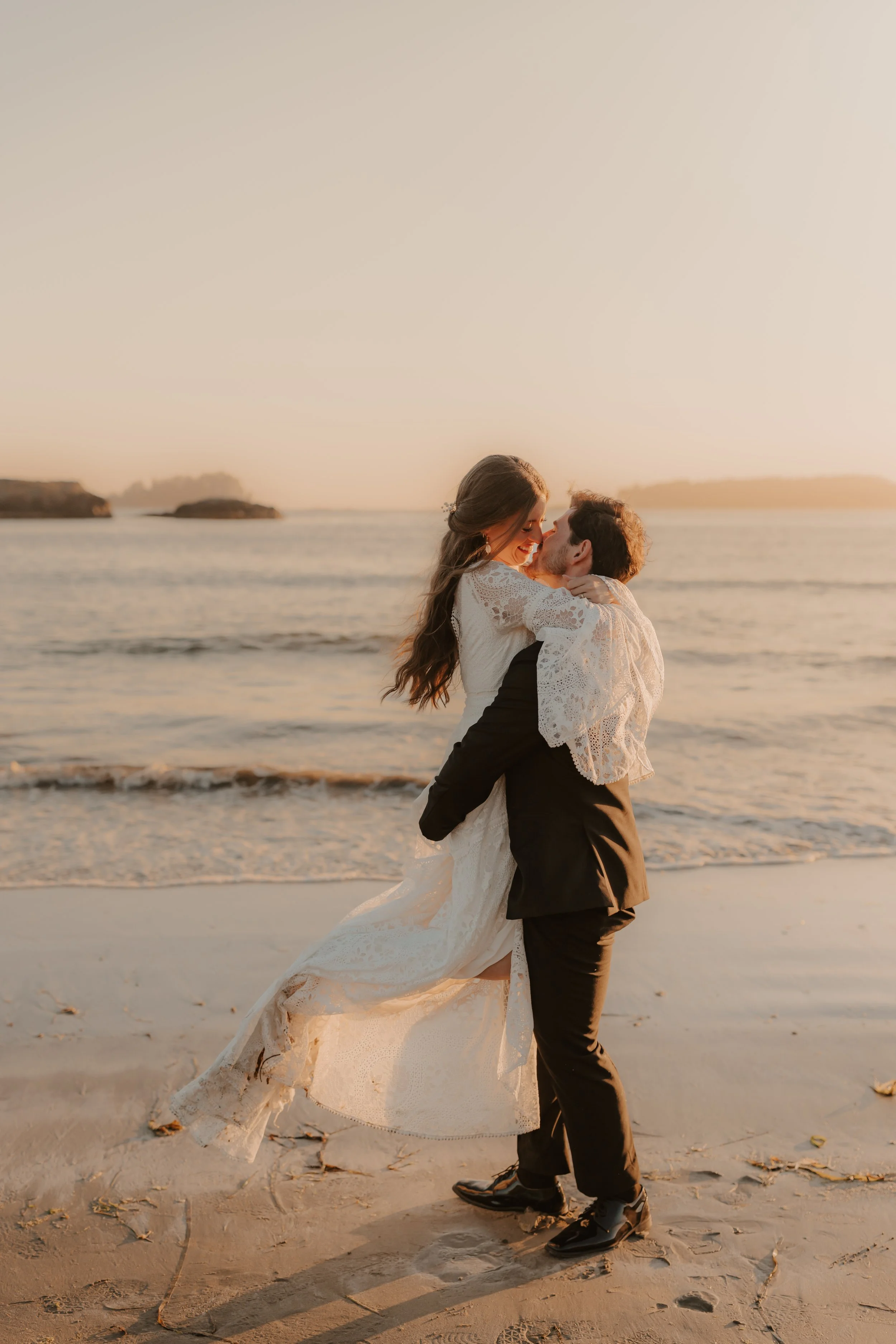 Golden Hour Wedding Photos on Mackenzie Beach, Tofino Wedding Photographer, Jen & Brian, 231.JPG