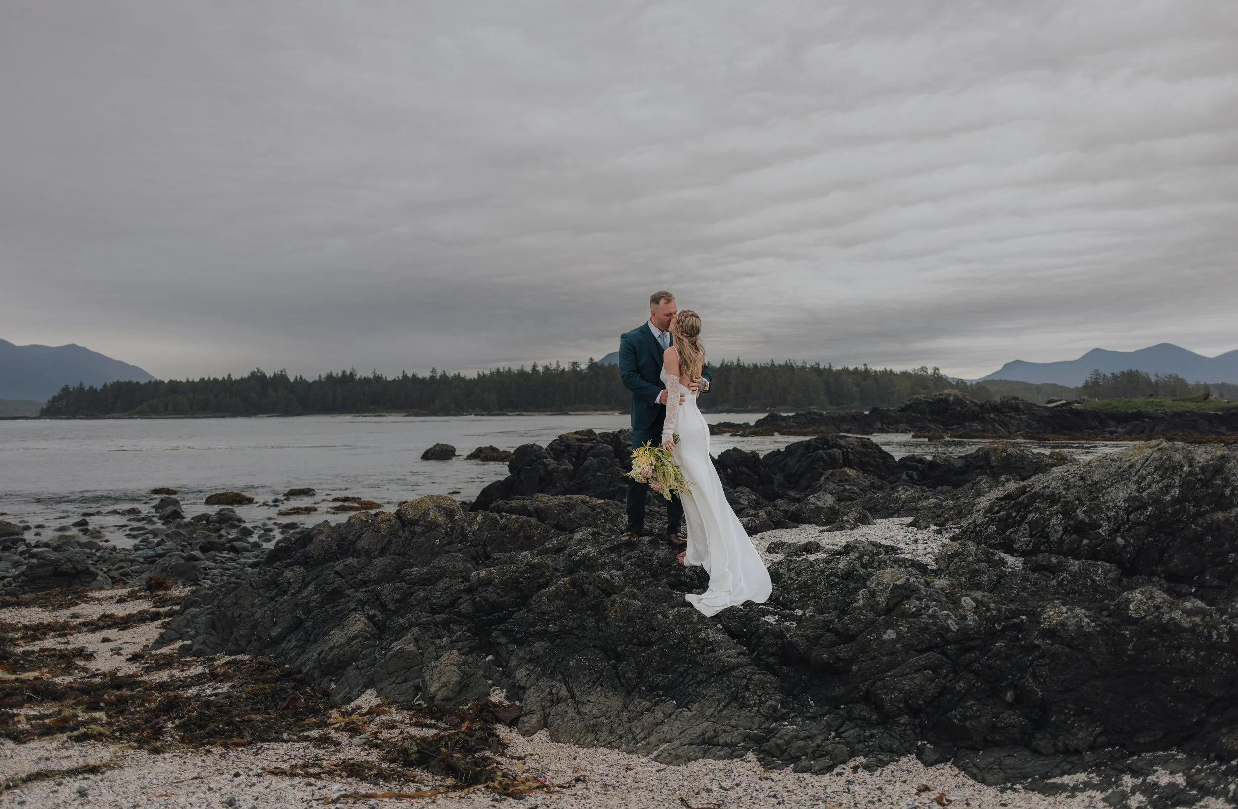 Tofino helcopter elopement, Tofino Wedding Photographer, 009.JPG