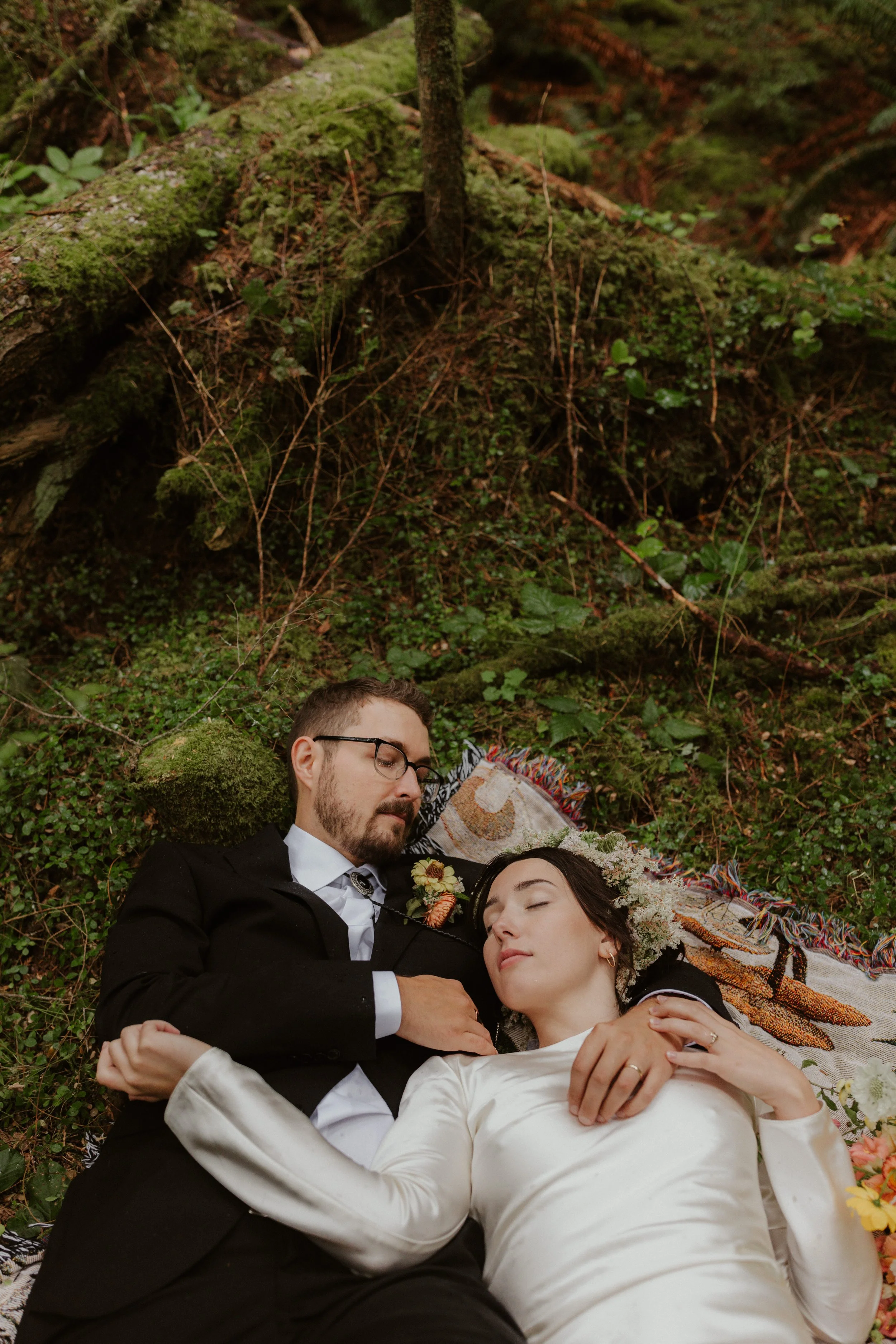 Vintage Sunshine Coast BC Home and Forest Elopement, Sunshine Coast BC Wedding Photographer, Jen + Brian Photo & Film 444.JPG