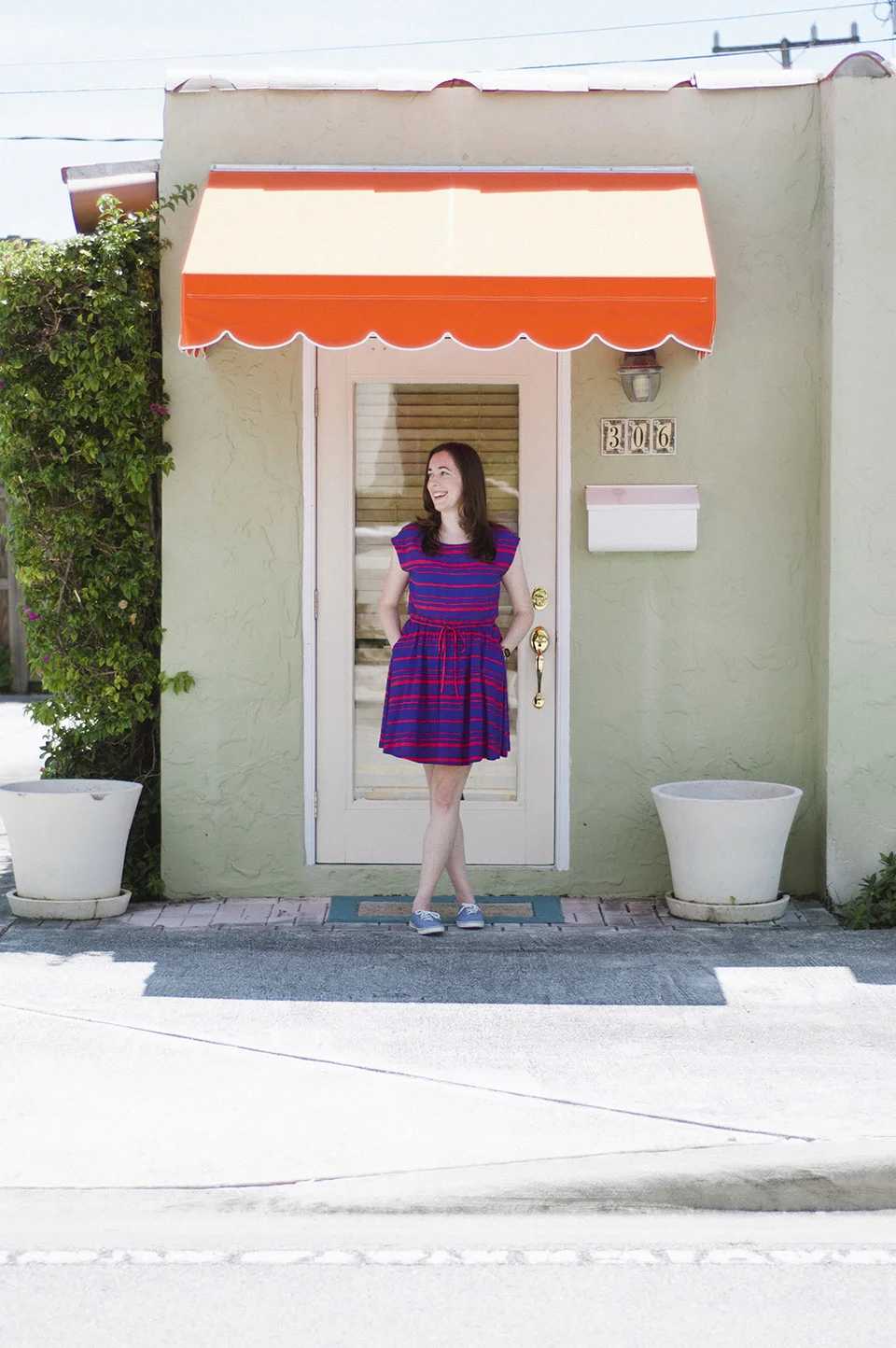 orangeawning.jpg