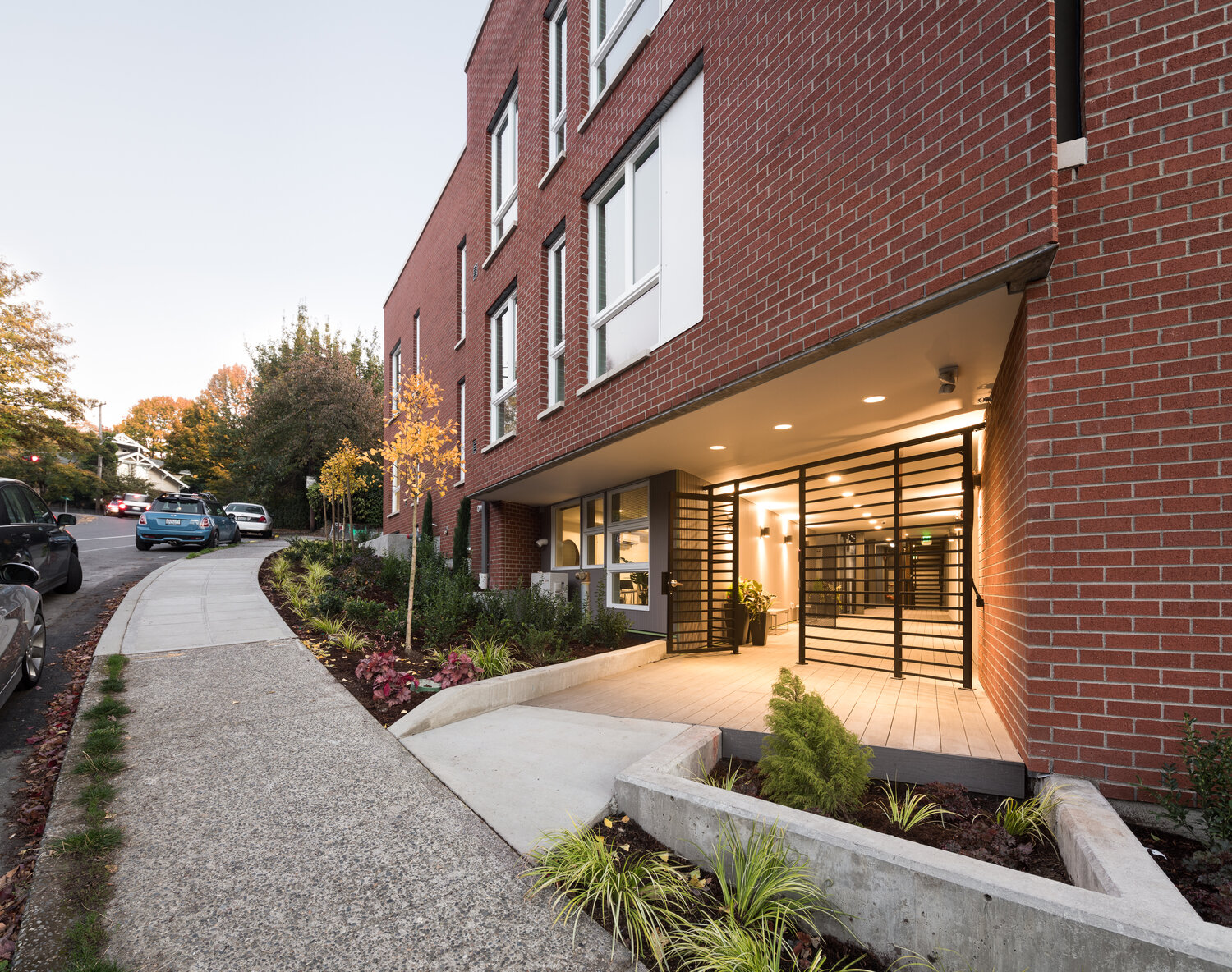 Multifamily Complex Designed by b9 | Seattle Residential Architects ...