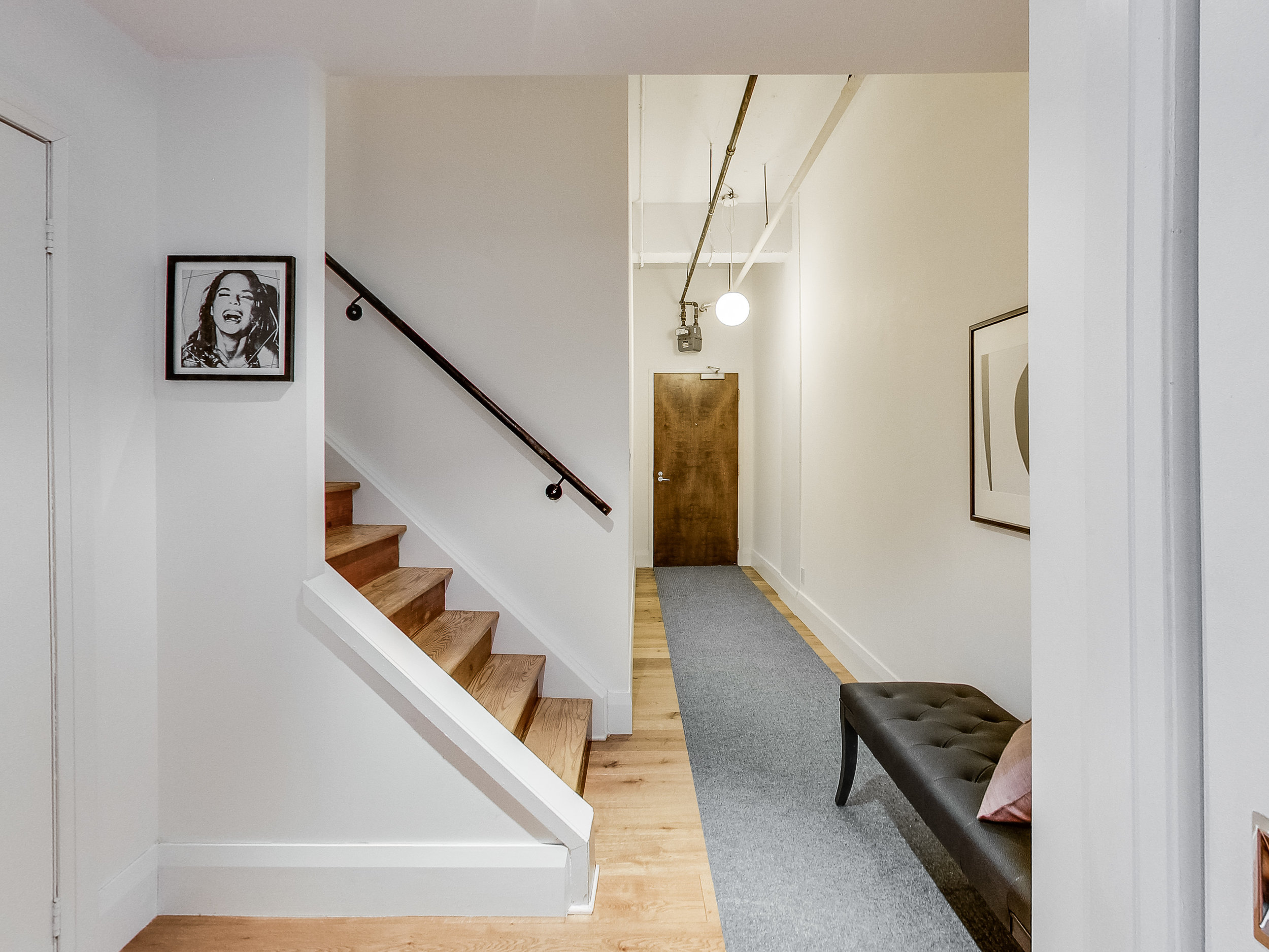 First impressions are everything when listing your property. Make sure potential buyers make a strong entrance. 