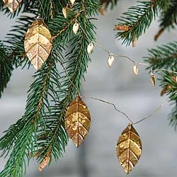 02238-w.250pxc-025_PRw_83910_83920_garland2_leaf.jpg