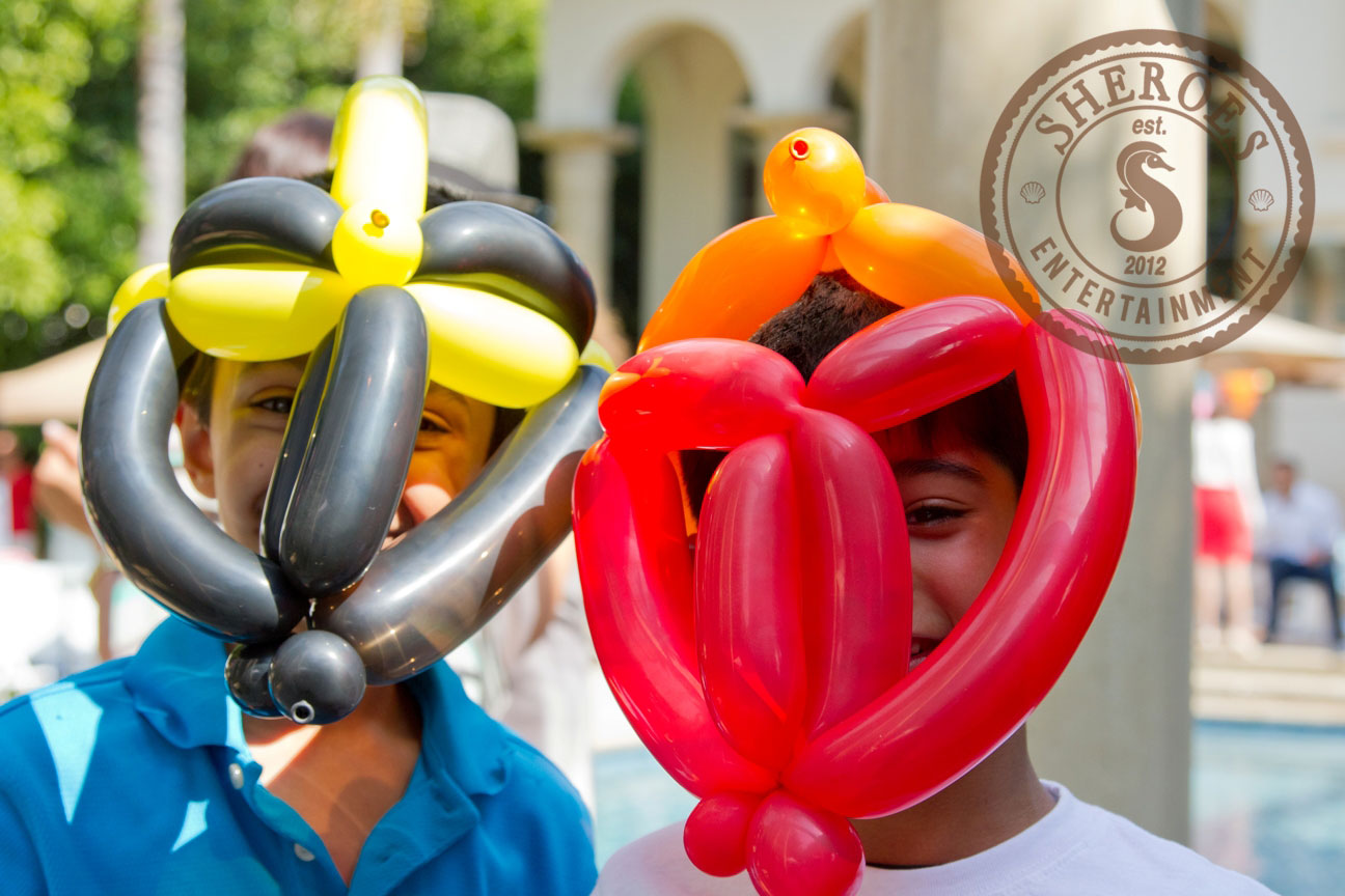 Hire a Balloon Twister for a Party — Sheroes Entertainment