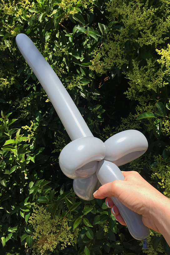 Gray Pirate Balloon Sword.png