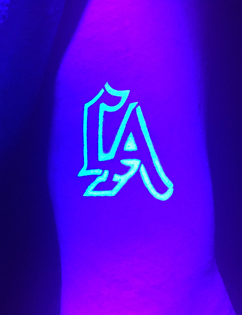 Blacklight Airbrush - LA Dodgers.jpg