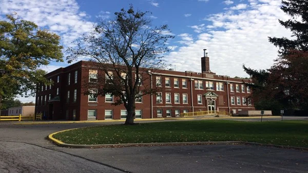 east es 2.jpg