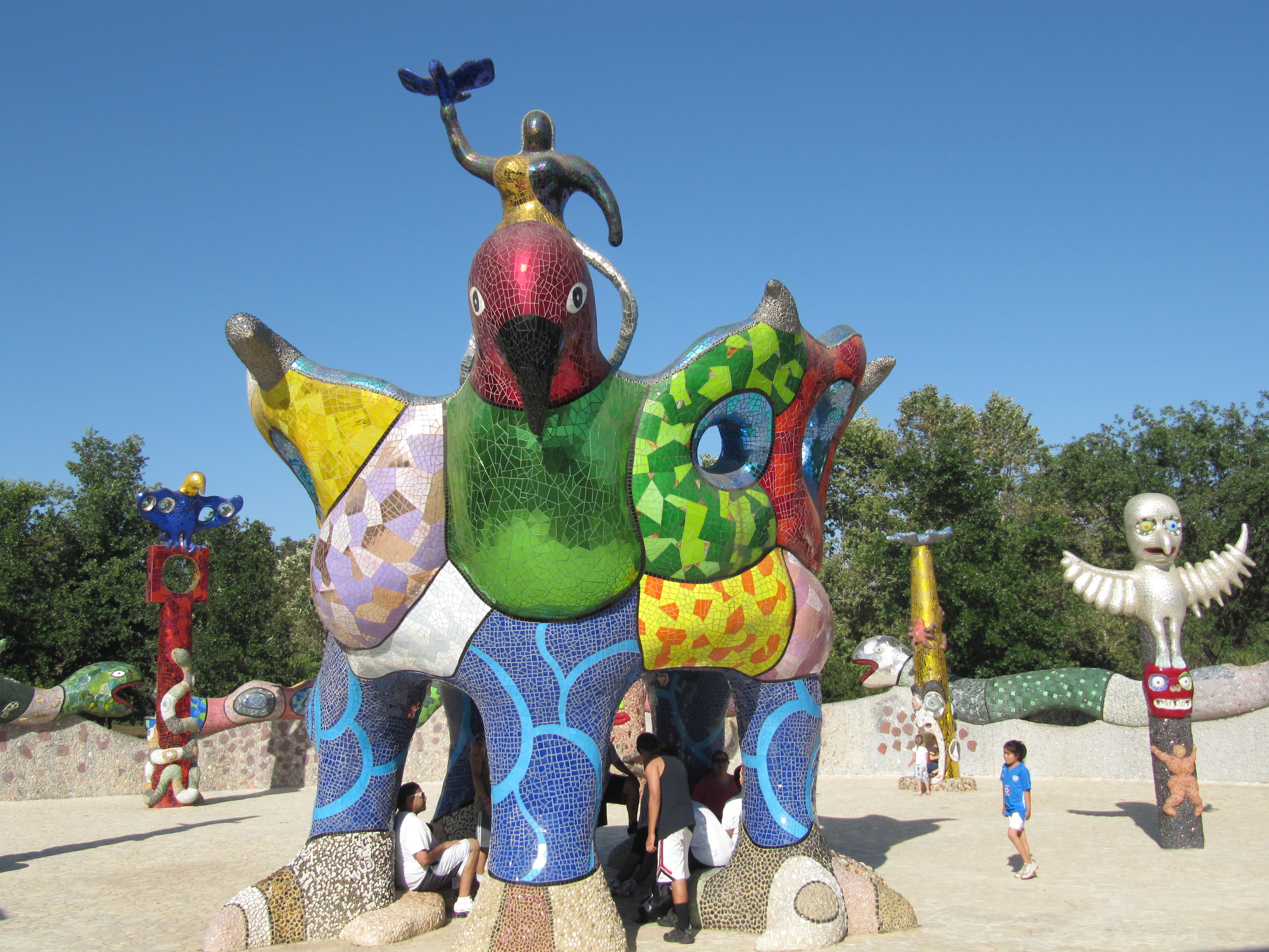 Queen_Califias_Magic_Circle_by_Niki_de_Saint_Phalle.jpg