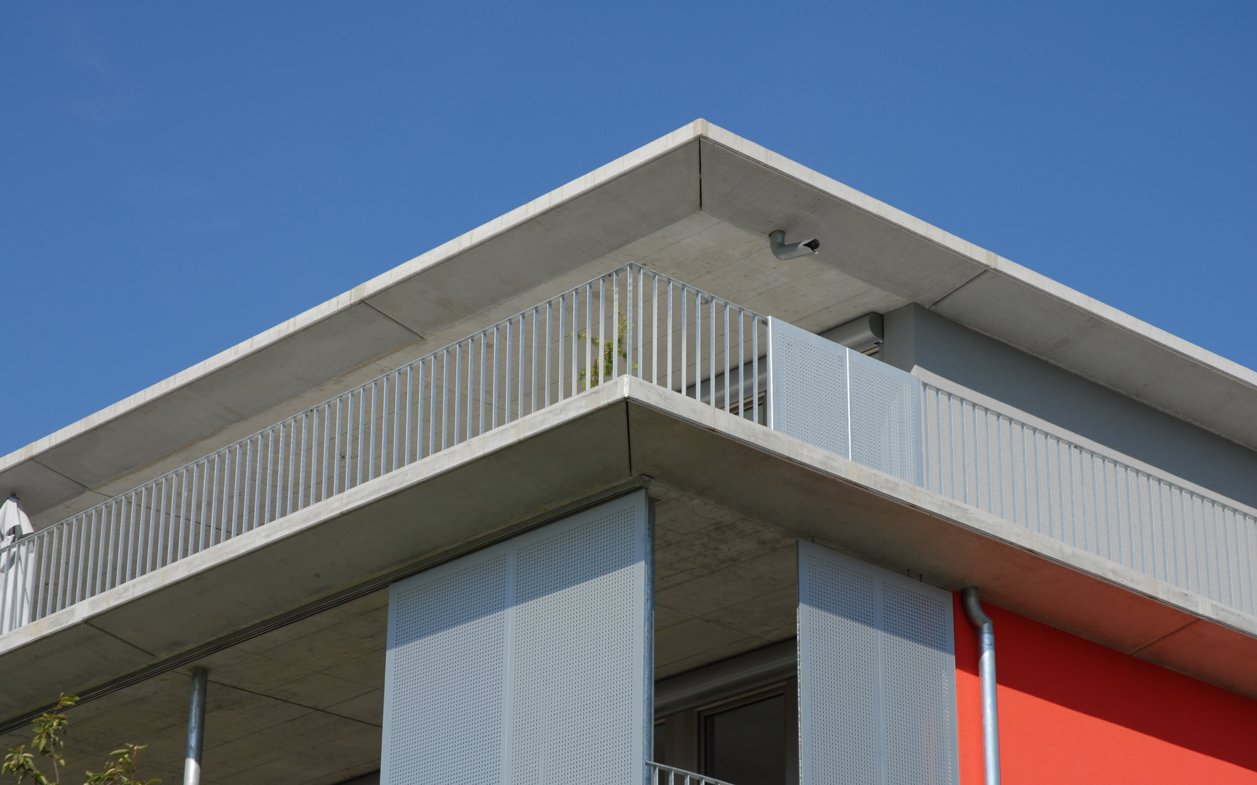 Flachdachabdichtung mit Flüssigkunststoff