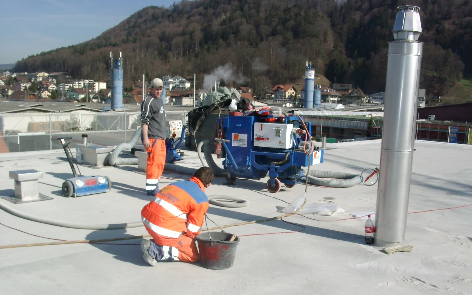 Flachdachabdichtung mit Flüssigkunststoff