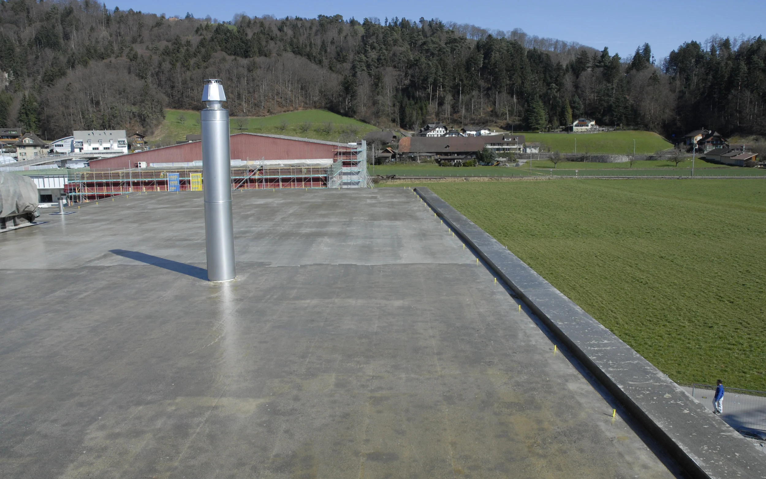 Flachdachabdichtung mit Flüssigkunststoff