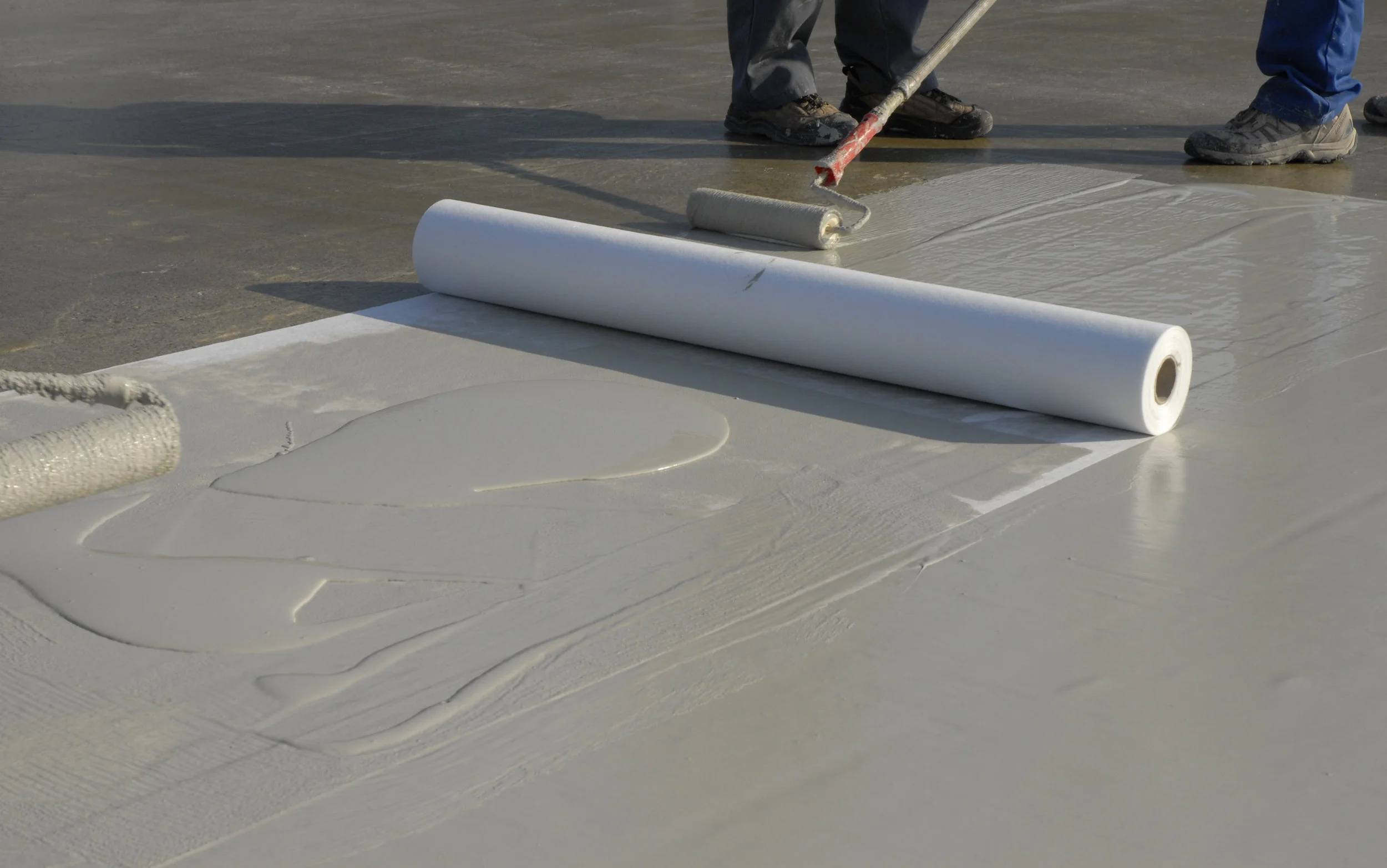 Flachdachabdichtung mit Flüssigkunststoff
