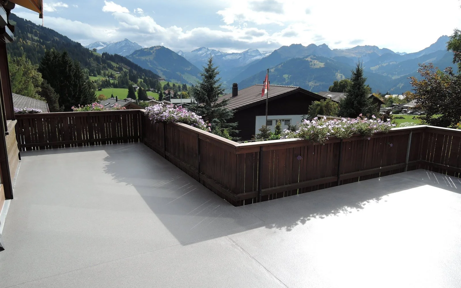 Terrasse abdichten mit Kunstharz