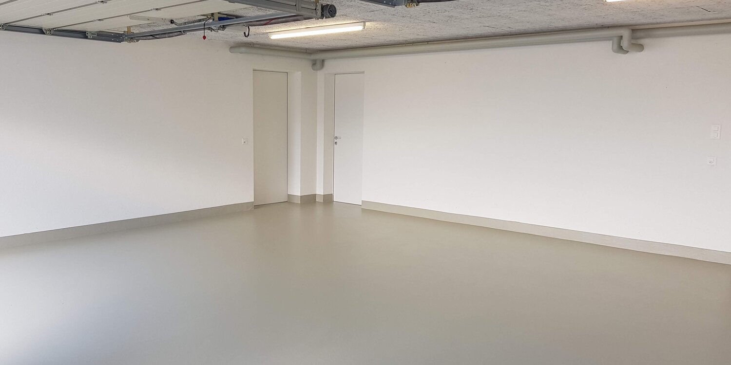 Die Firma für rutschfeste & pflegeleichte Bodenbeschichtung in Ihrer Garage  - Flexobau Heimberg AG