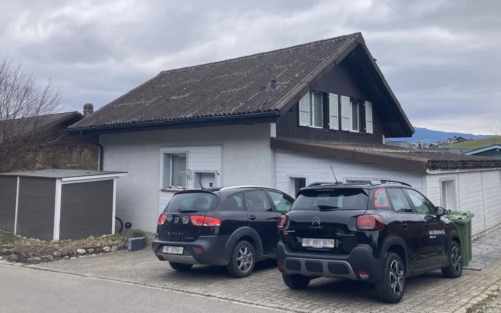altes Welleternitdach vor der Dachsanierung