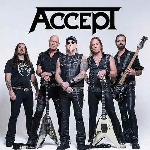 Accept – Play &amp; Win