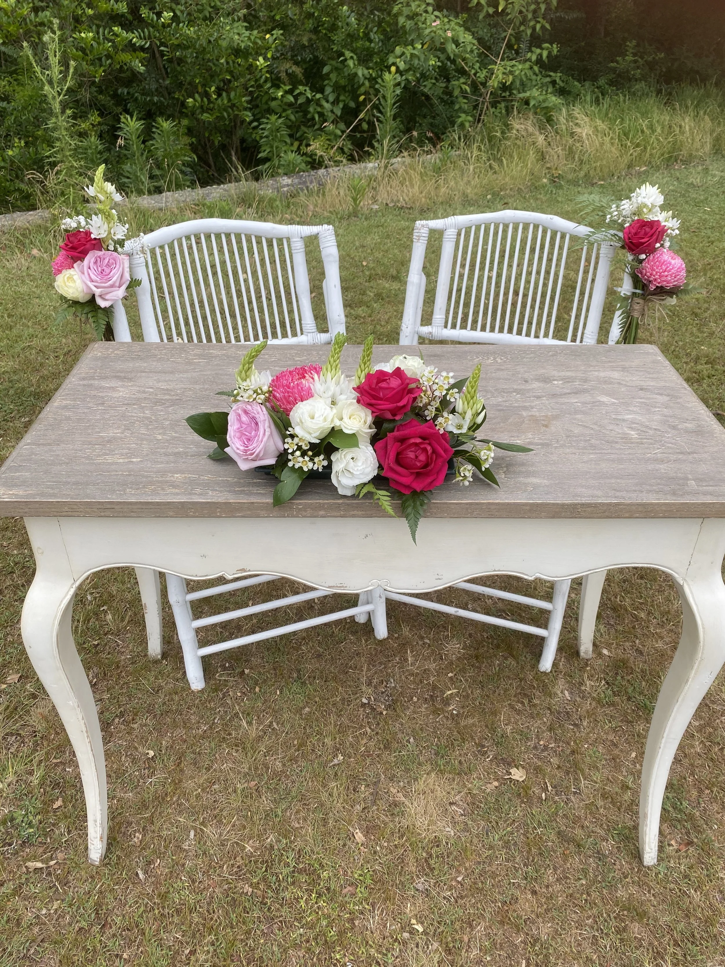 signing table and chair posys.jpg
