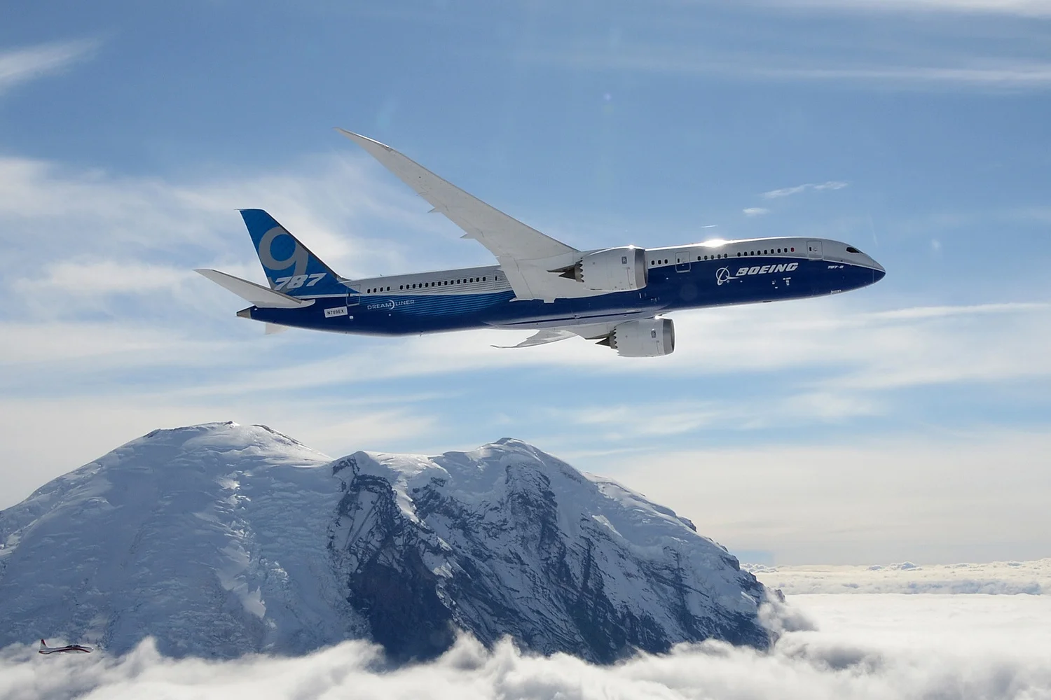 The latest generation of airliners, such as the Boeing 787 (pictured above) and the Airbus A350, rely heavily on automation.