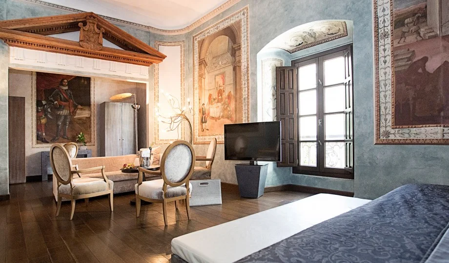 HOSPES HOTELS INFINITE PLACES