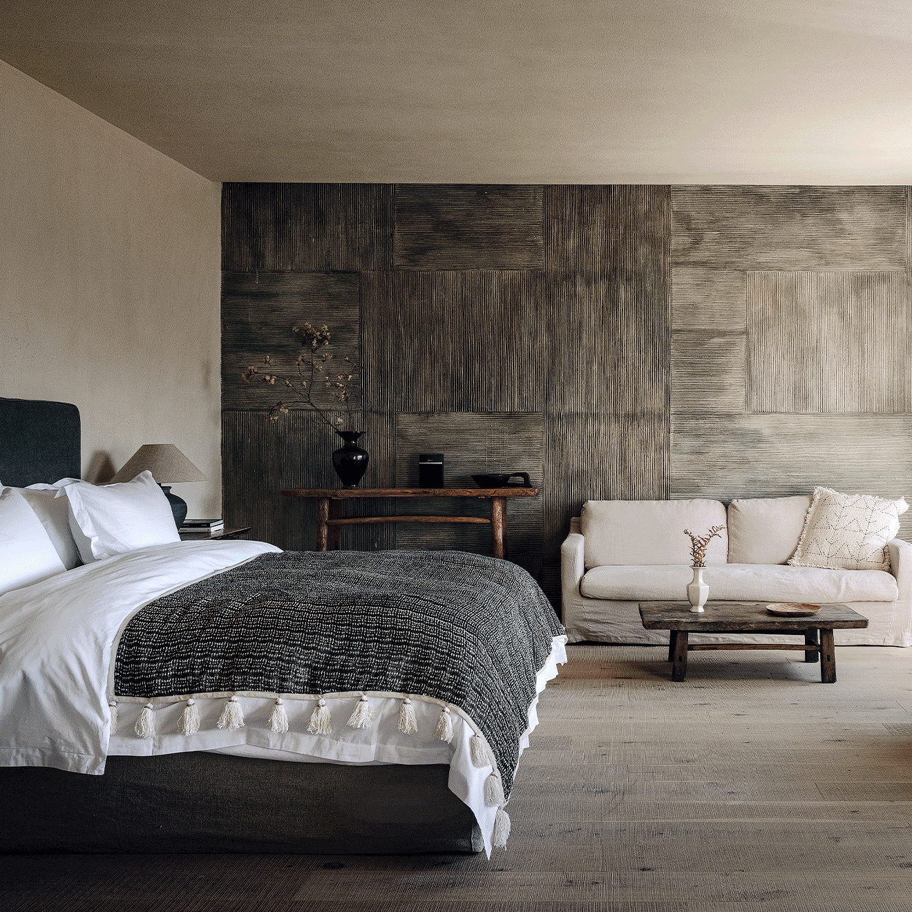 header-new-hotels-04-660x660-x2.gif