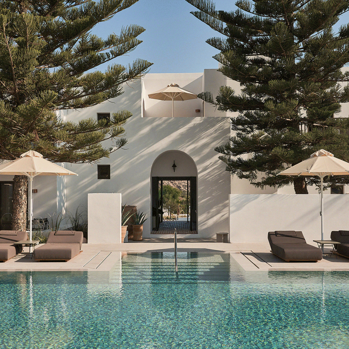 NL-new-hotels-august-header-660x660-x2-upd-02.gif