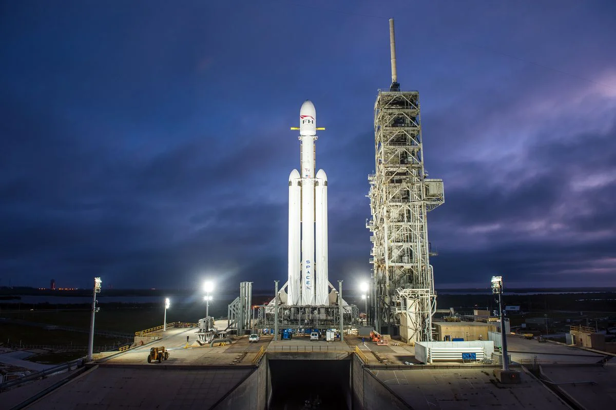 SpaceX Falcon Heavy Test Launch
