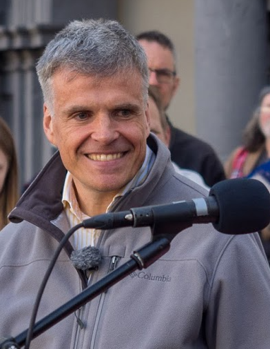 Hanspeter Etzold, animateur de team building et guide