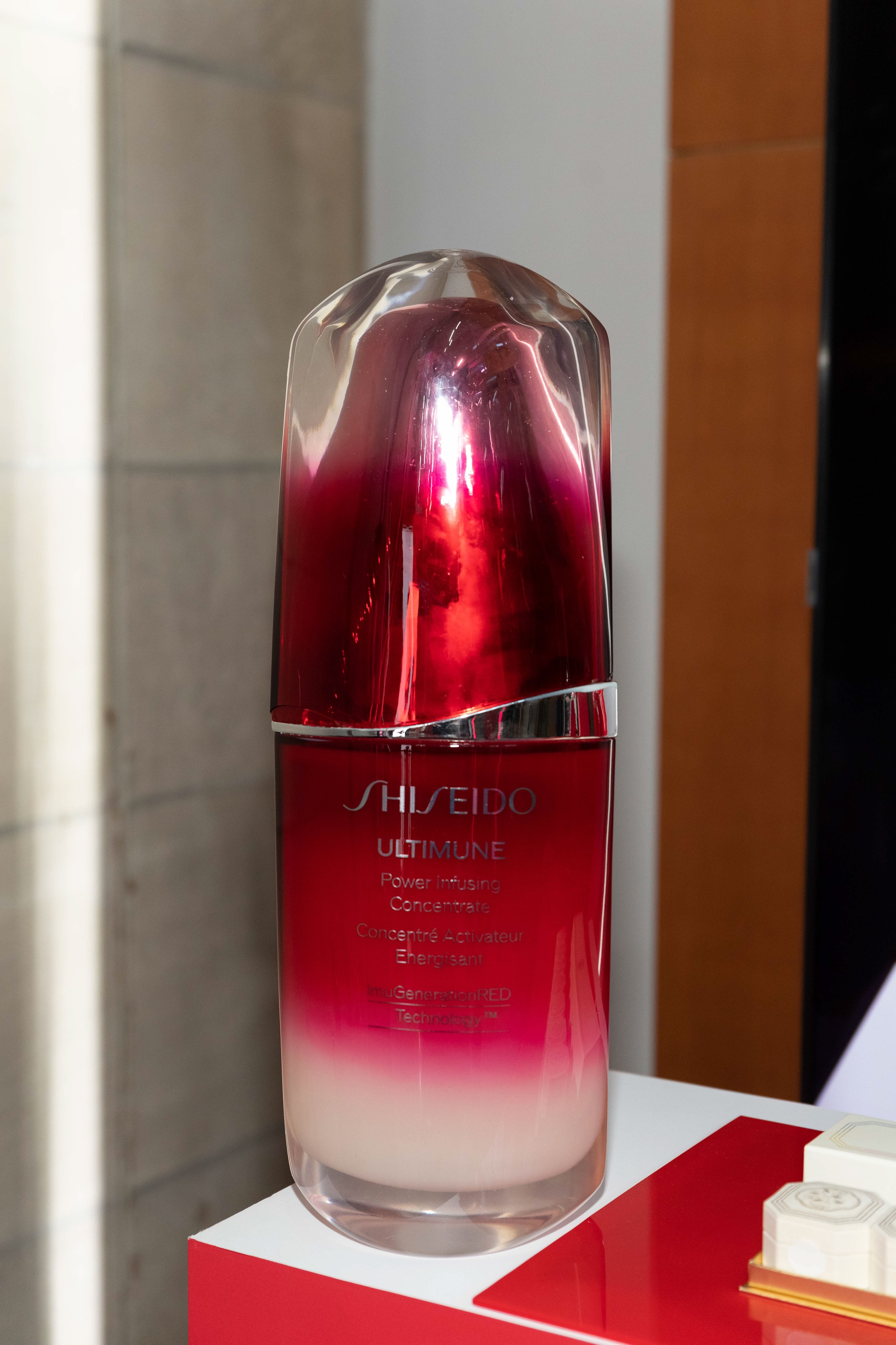 Shiseido-AGO-150th-Anniversary-Installation-Brand-Partnerships-Sponsorships-4-Product-Display-Toronto.jpg