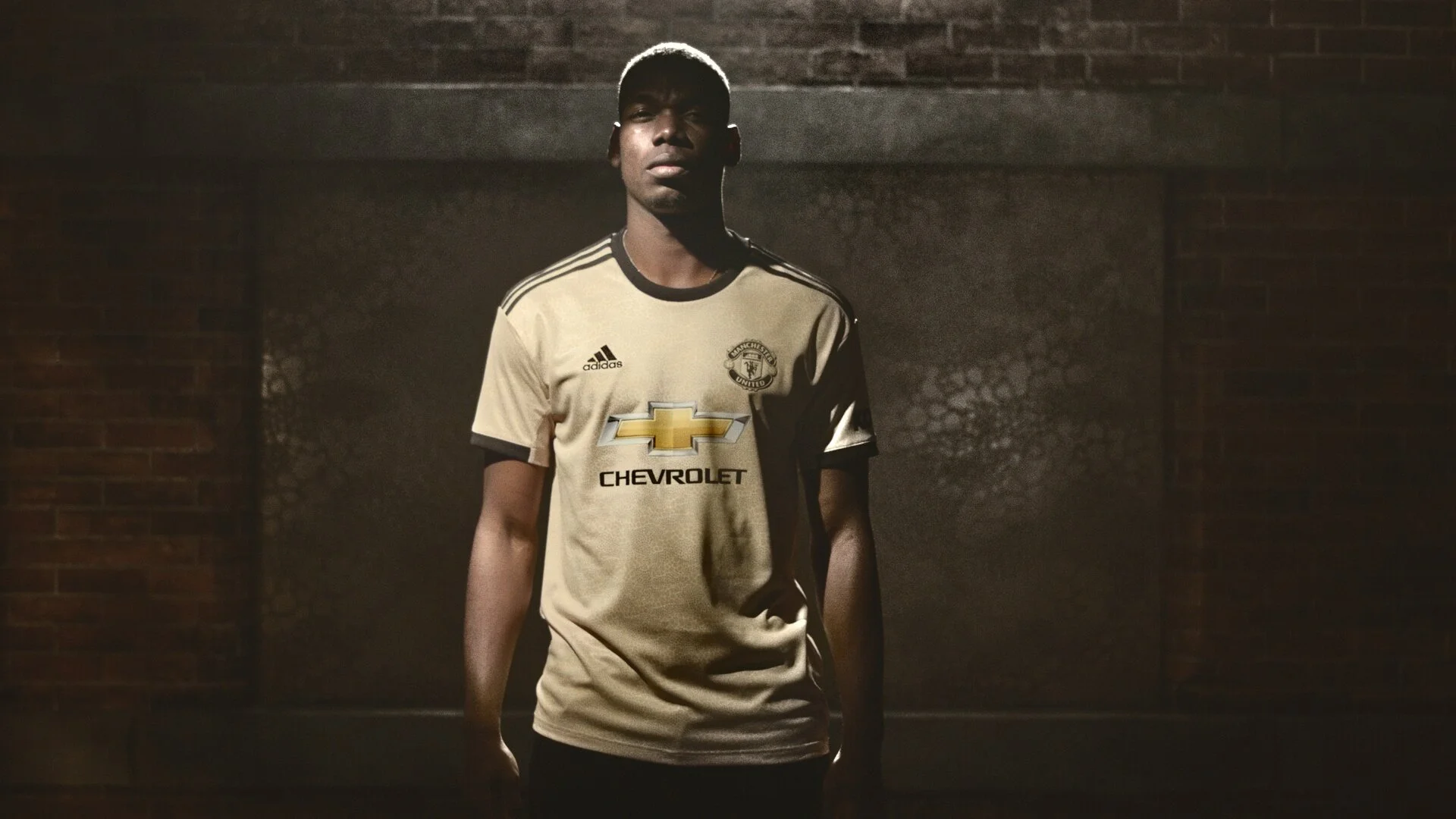 man u away_1.29.1_web.jpg