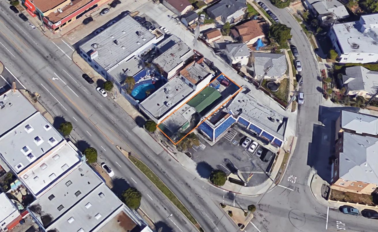 AERIAL 20 FT WEB.jpg