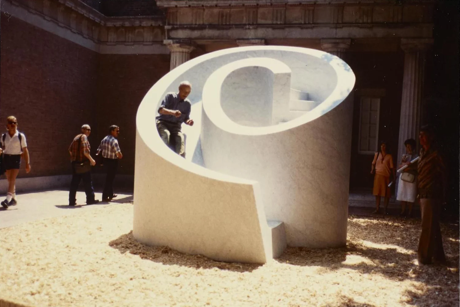Isamu Noguchi | Slide Mantra l The New Amity Workshop