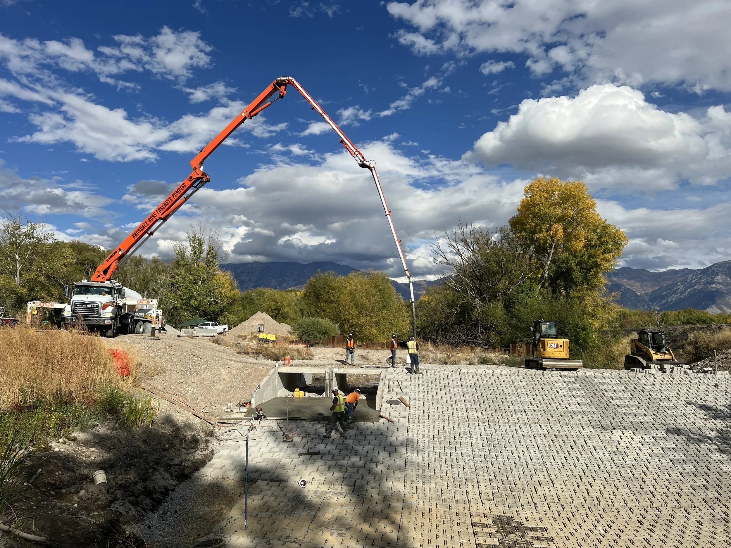 2025-10-10 small dam installation (10).JPG